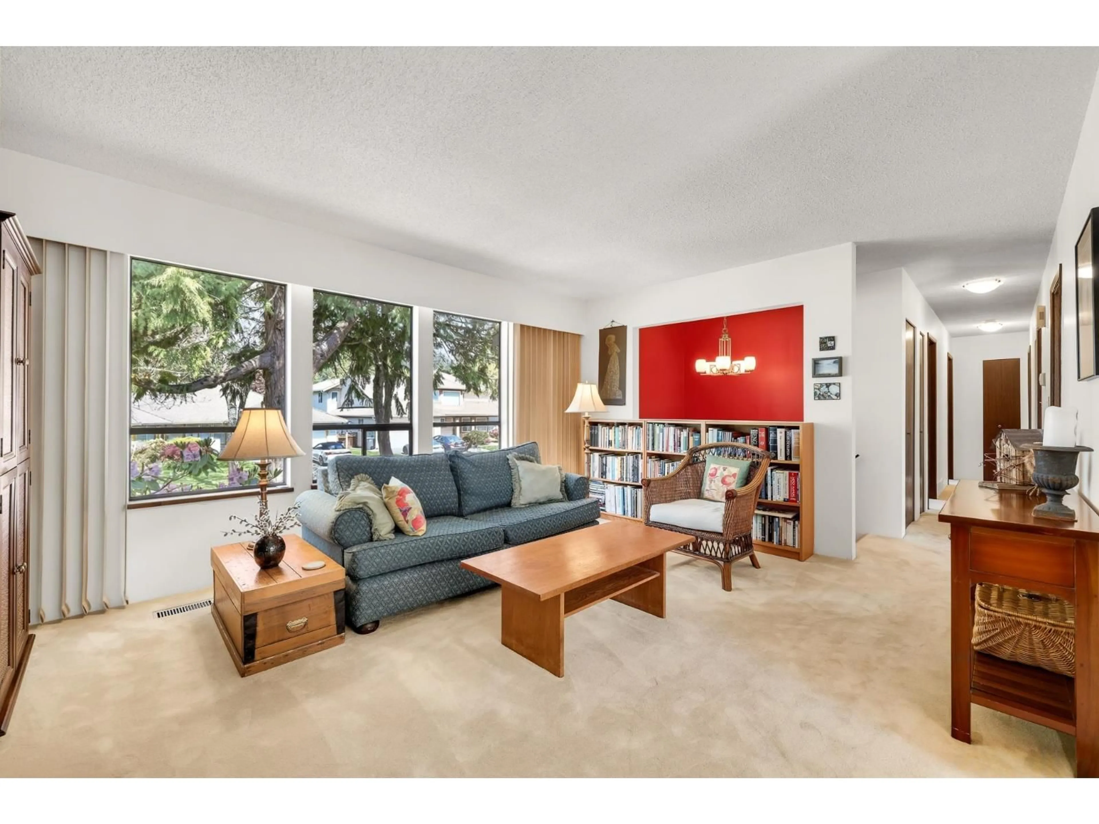 Living room with furniture, unknown for 14434 18 AVENUE, Surrey British Columbia V4A5R1
