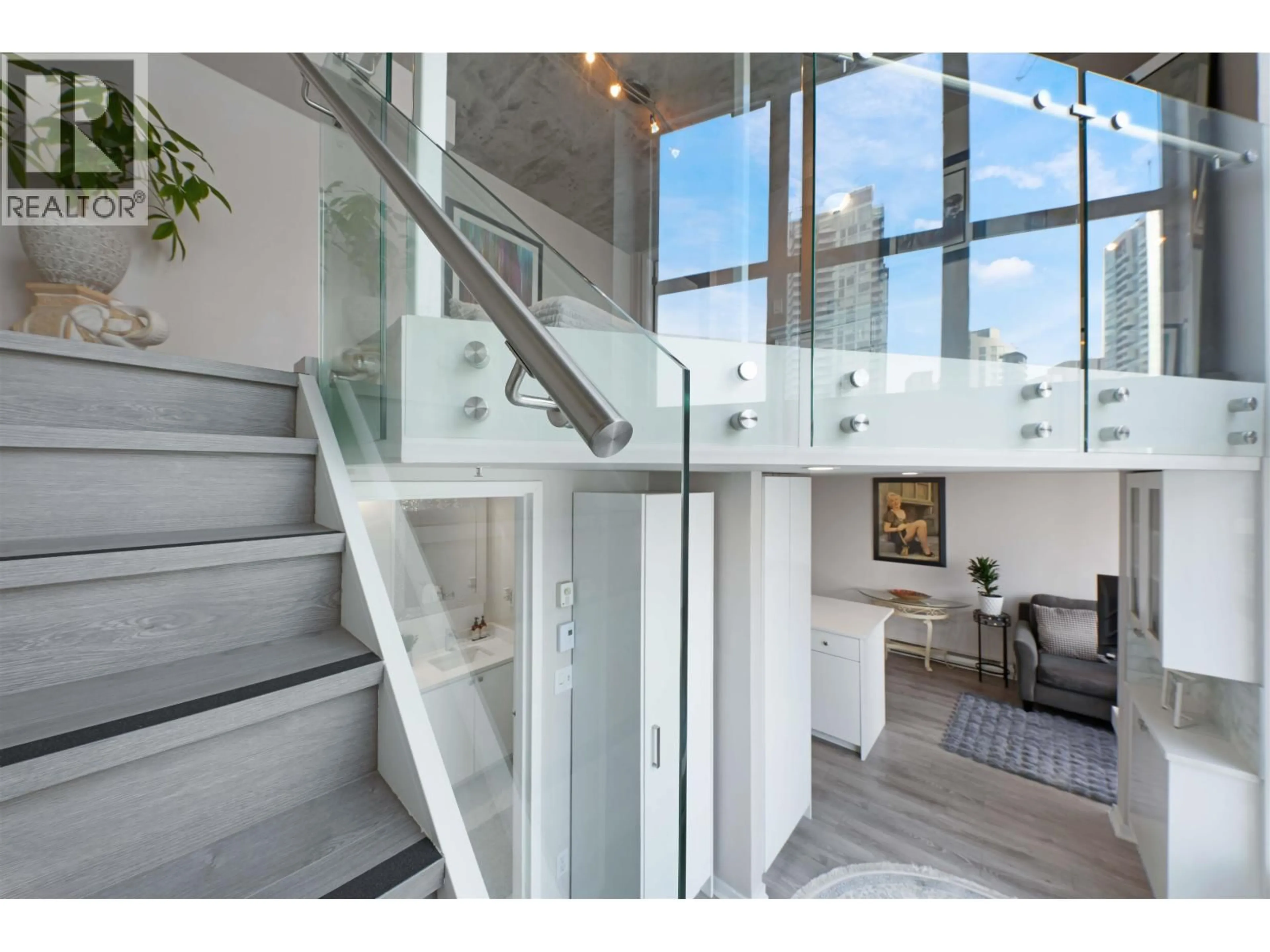 Unknown for 801 - 1238 SEYMOUR STREET, Vancouver British Columbia V6B6J3