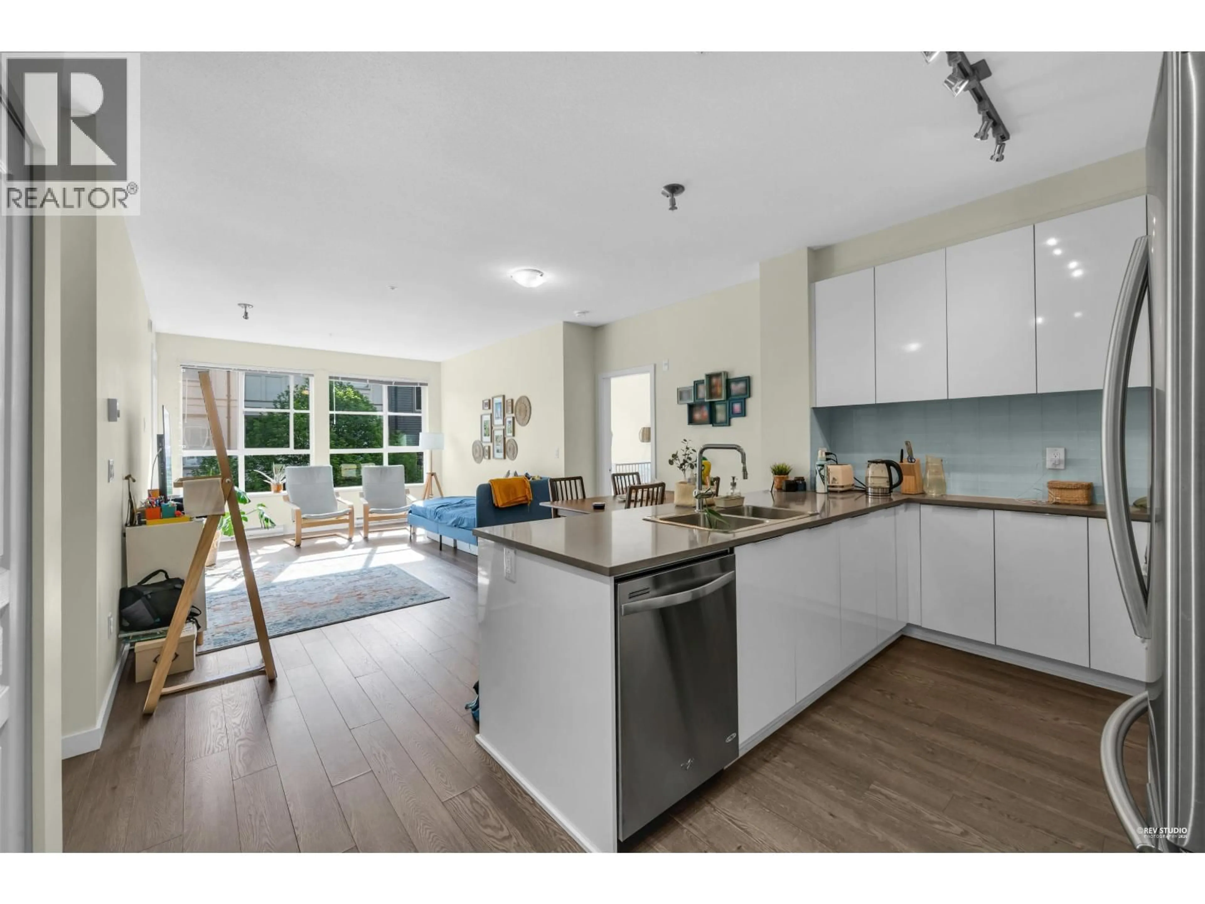 Open concept kitchen, unknown for 307 - 1152 WINDSOR MEWS, Coquitlam British Columbia V3B0N1