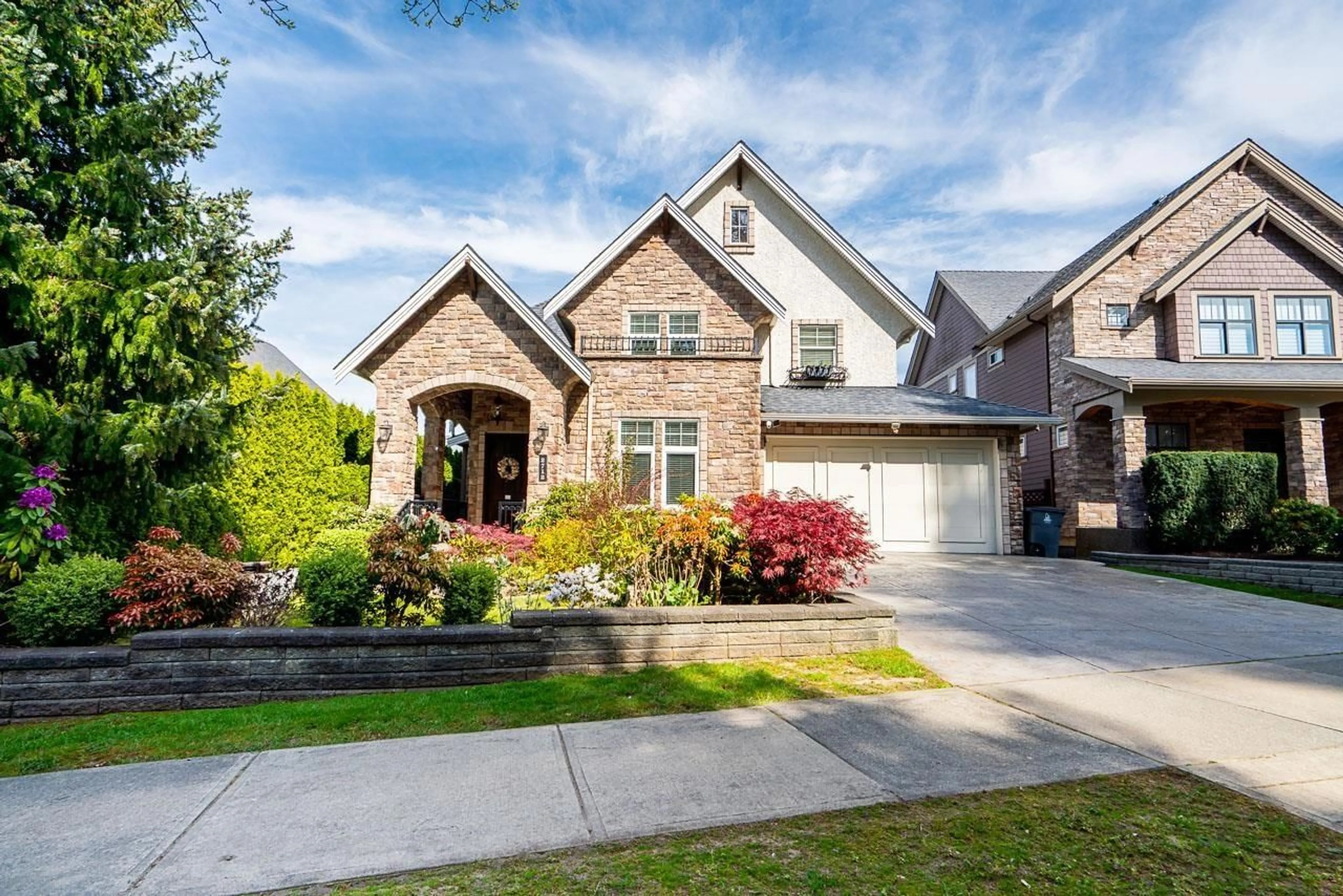 Home with brick exterior material, street for 2712 163A STREET, Surrey British Columbia V3Z6R8