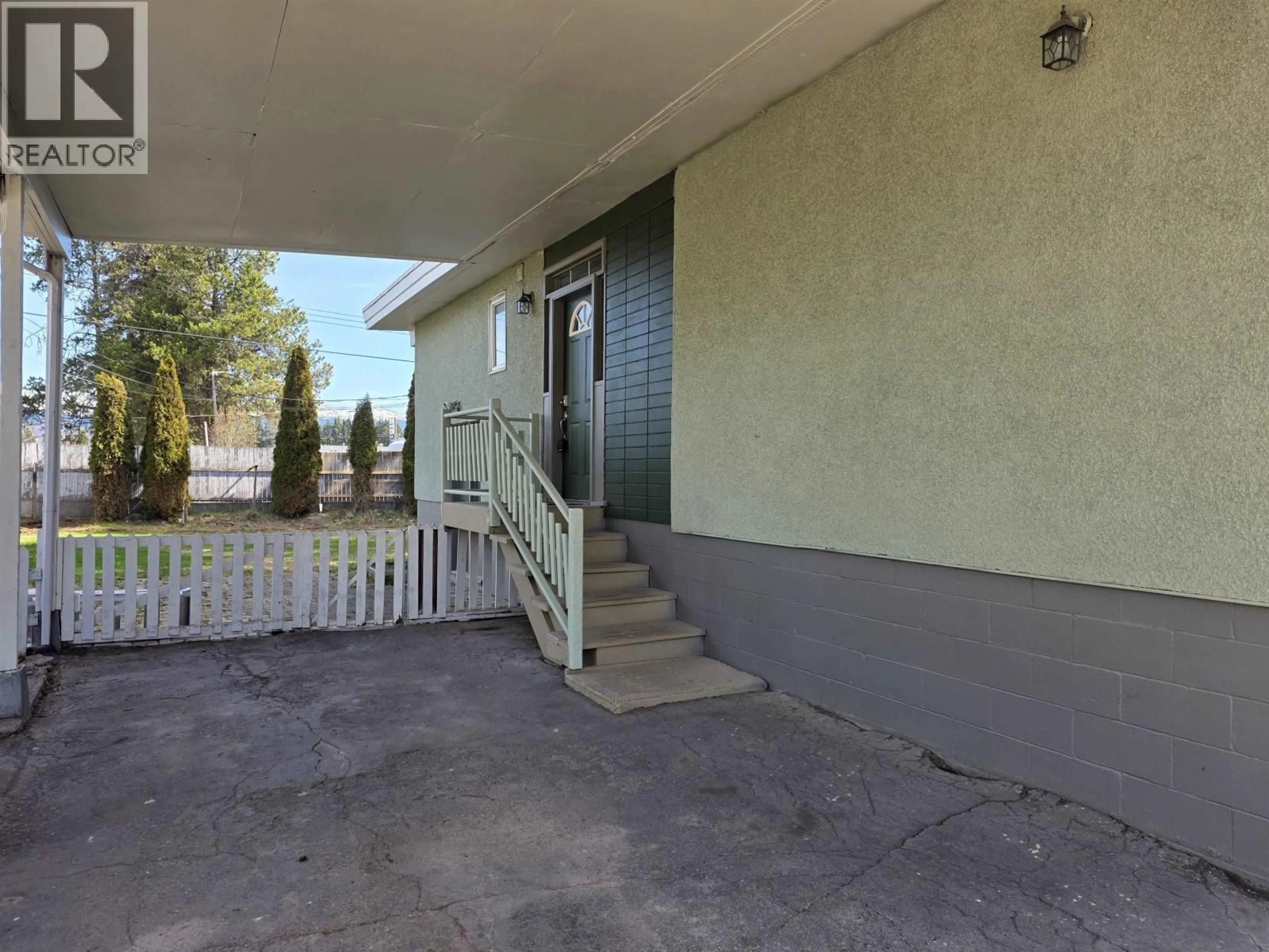 Unknown for 4048 FOURTH AVENUE, Smithers British Columbia V0J2N0