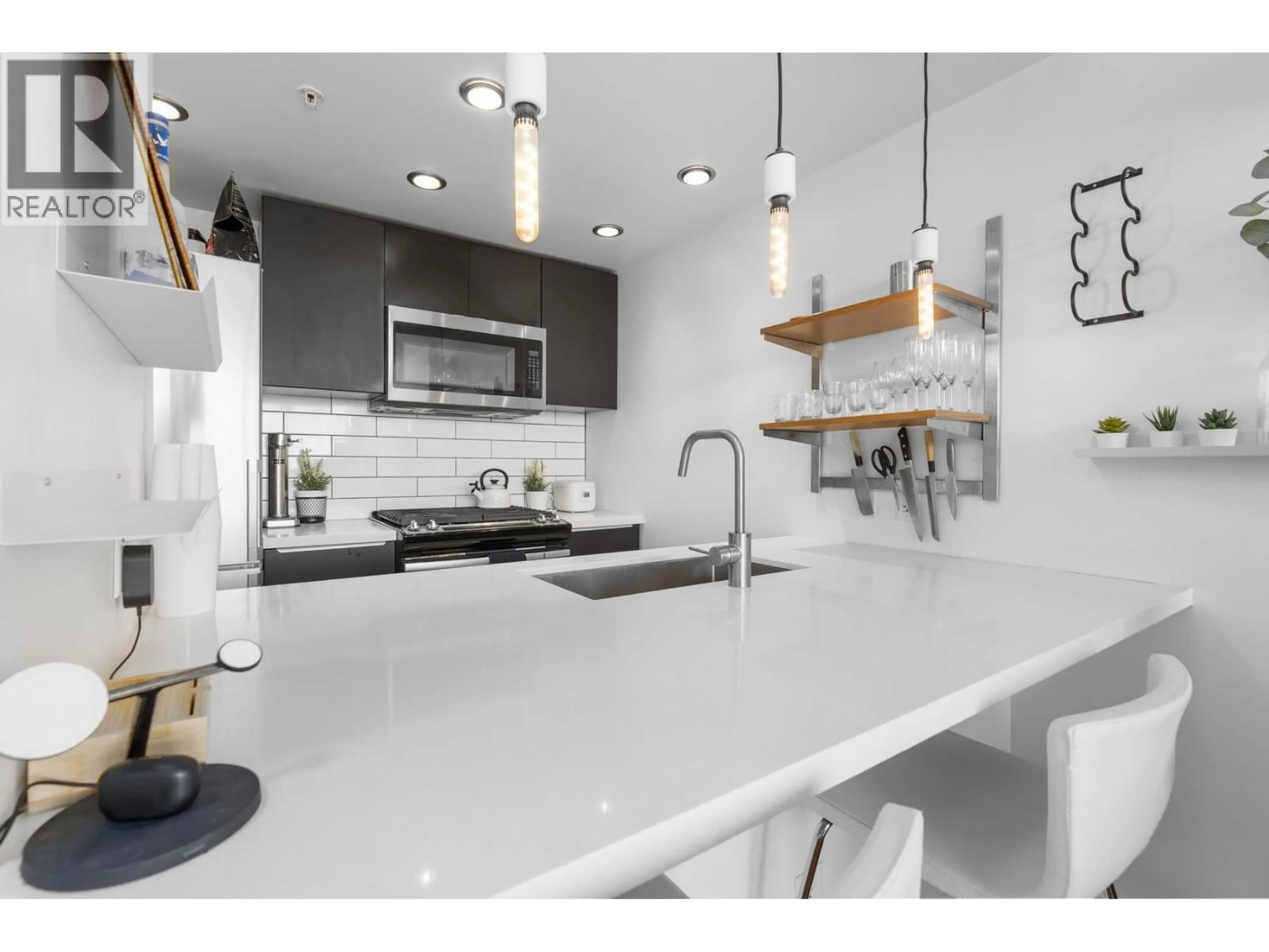 Open concept kitchen, unknown for 2903 - 928 BEATTY STREET, Vancouver British Columbia V6Z3G6