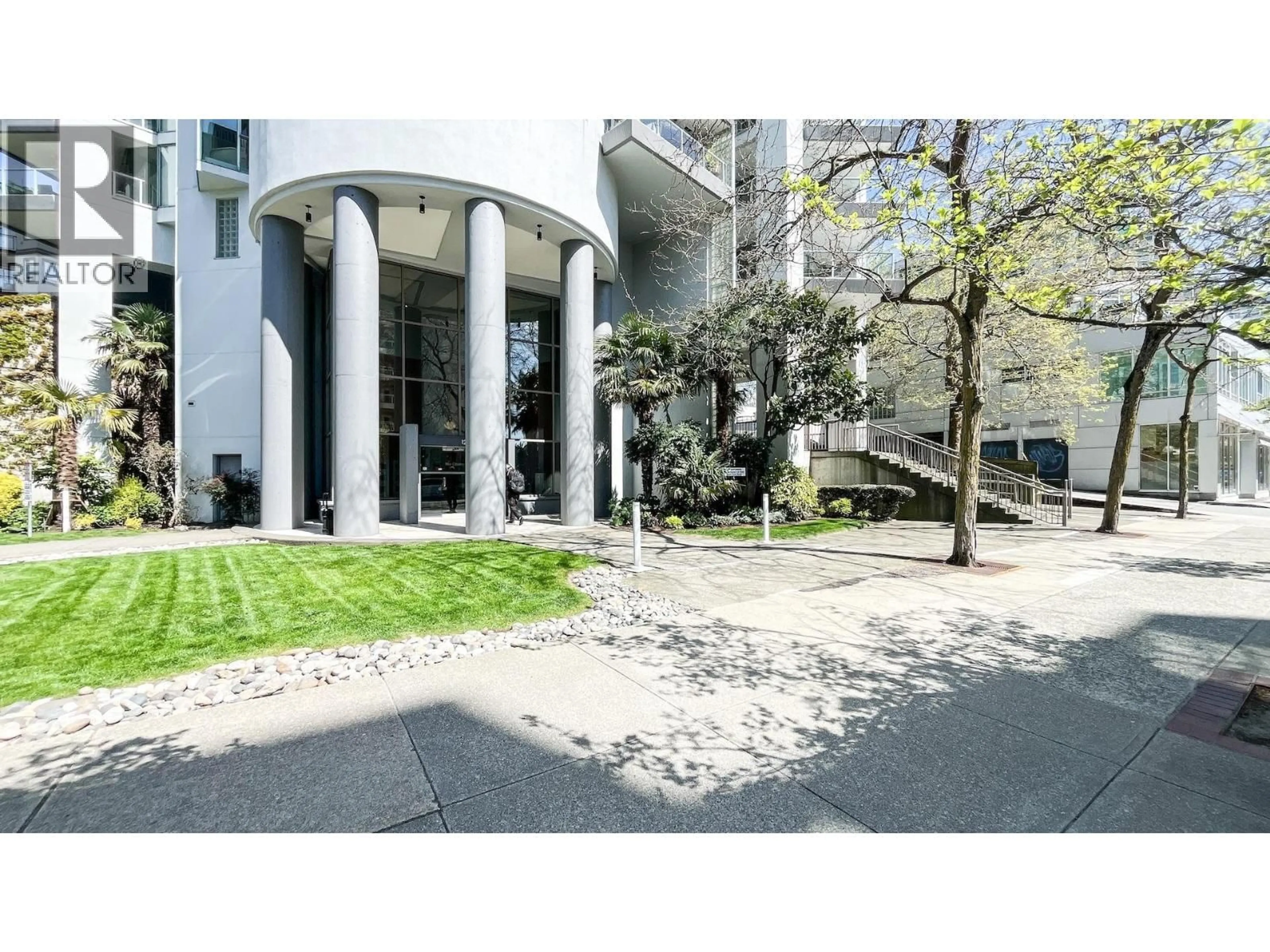 Unknown for 701 - 120 2ND STREET, North Vancouver British Columbia V7M1C3