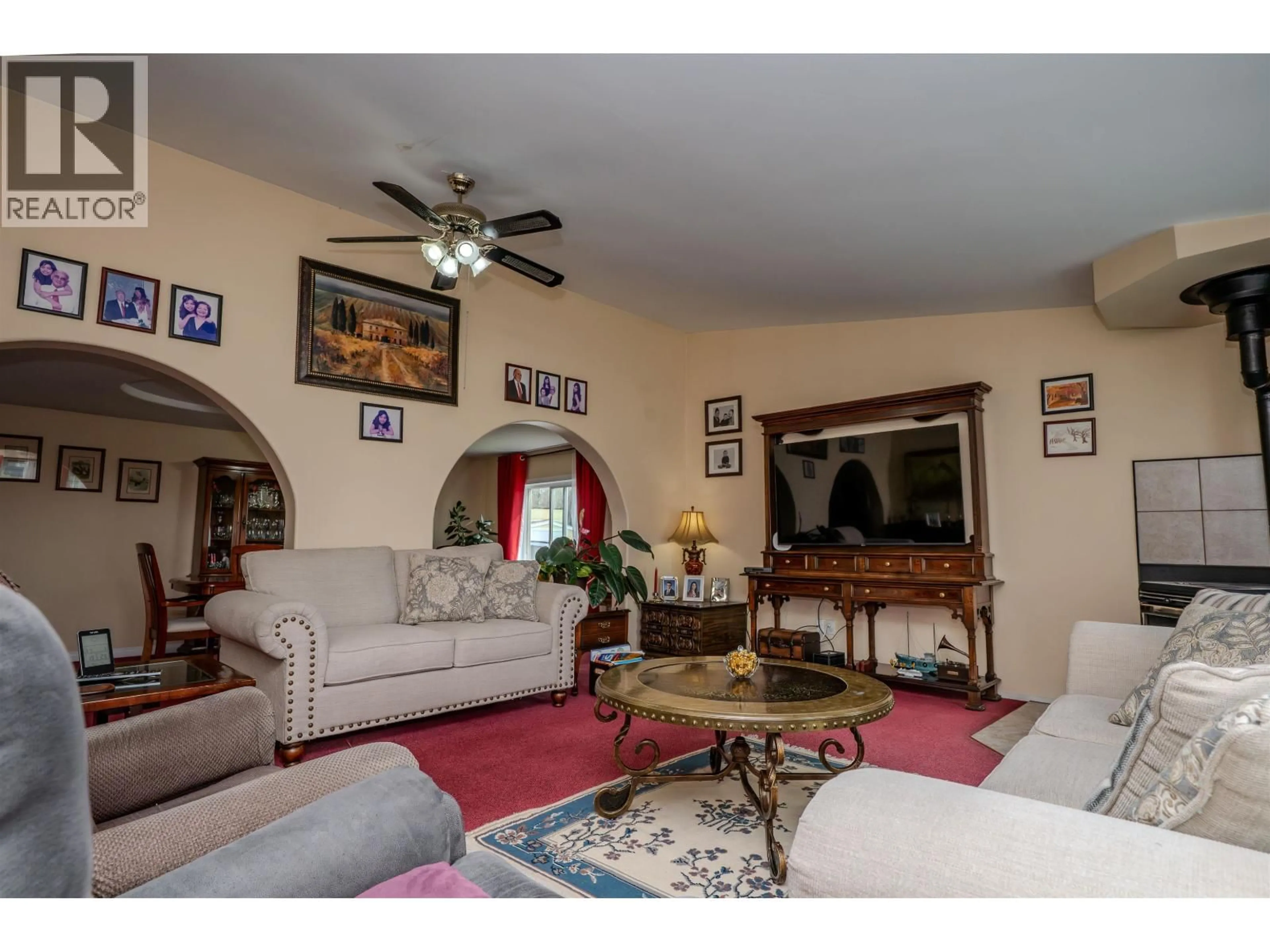 Living room with furniture, unknown for 1448 MALLARD DRIVE, Williams Lake British Columbia V2G4X4
