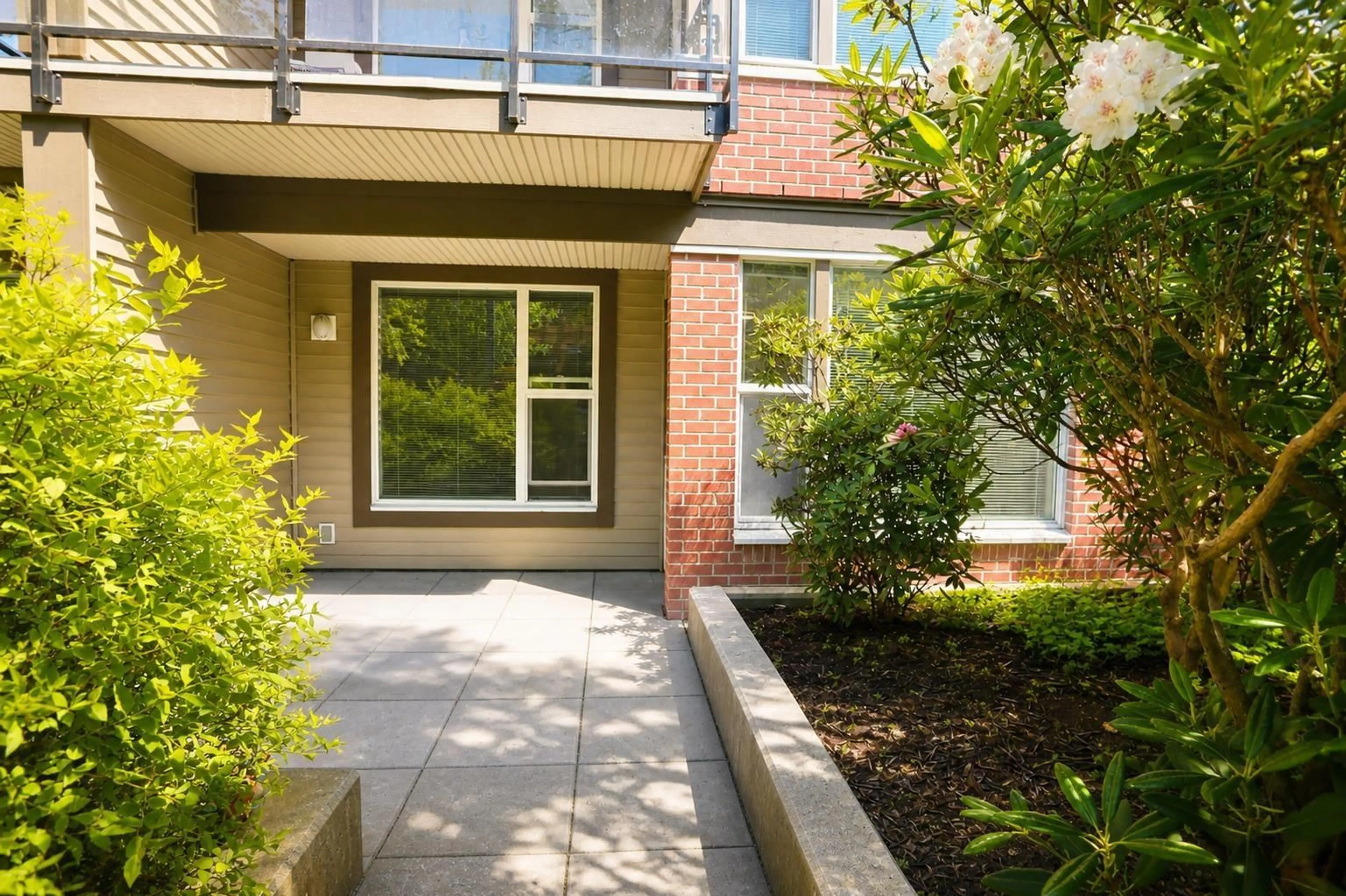 Unknown for 108 - 33539 HOLLAND AVENUE, Abbotsford British Columbia V2S0C6