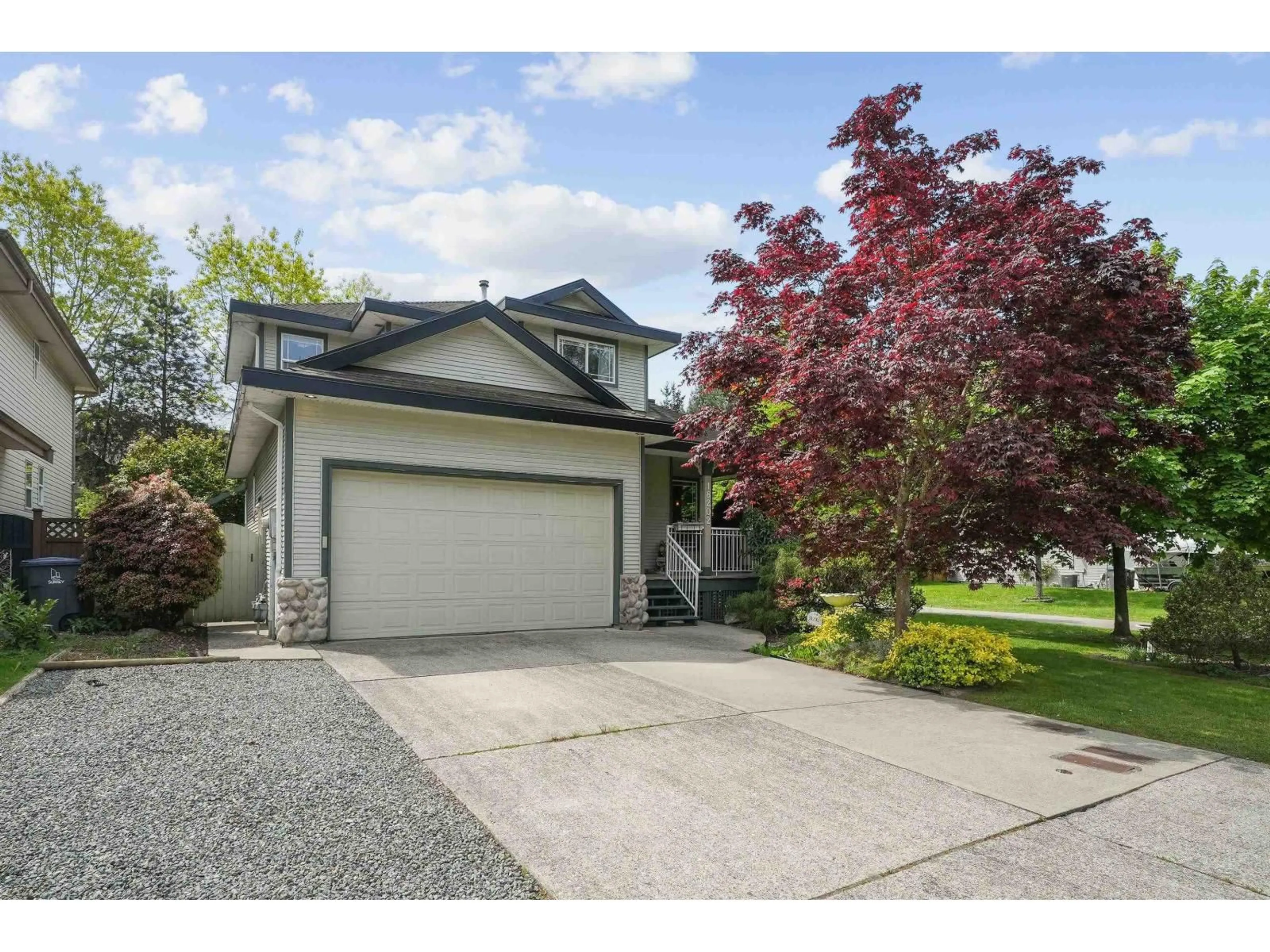 Home with vinyl exterior material, street for 18202 69 AVENUE, Surrey British Columbia V3S9H4