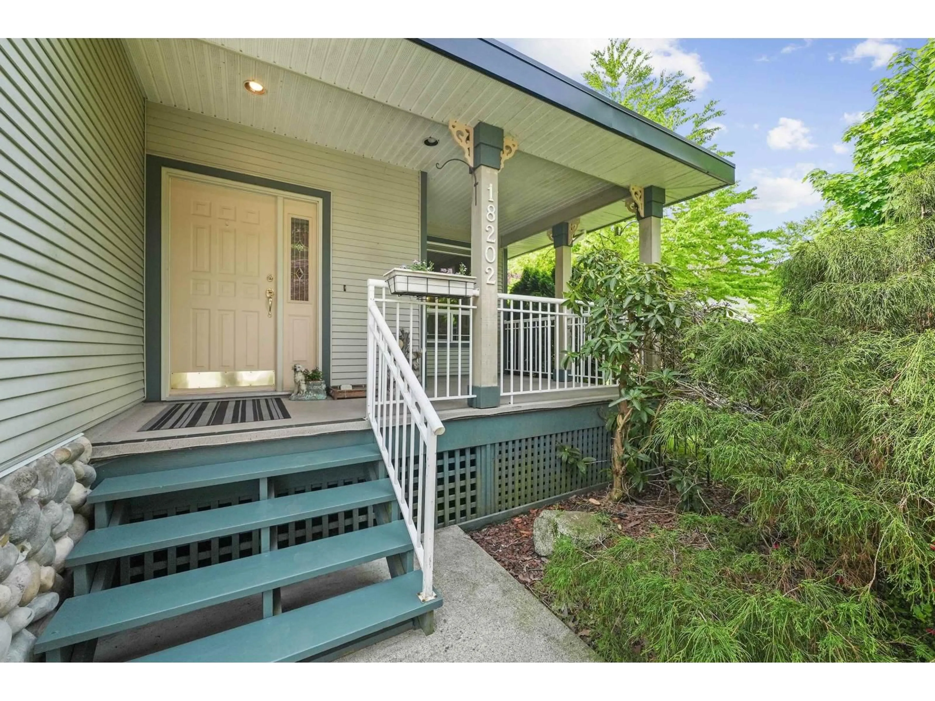 Unknown for 18202 69 AVENUE, Surrey British Columbia V3S9H4