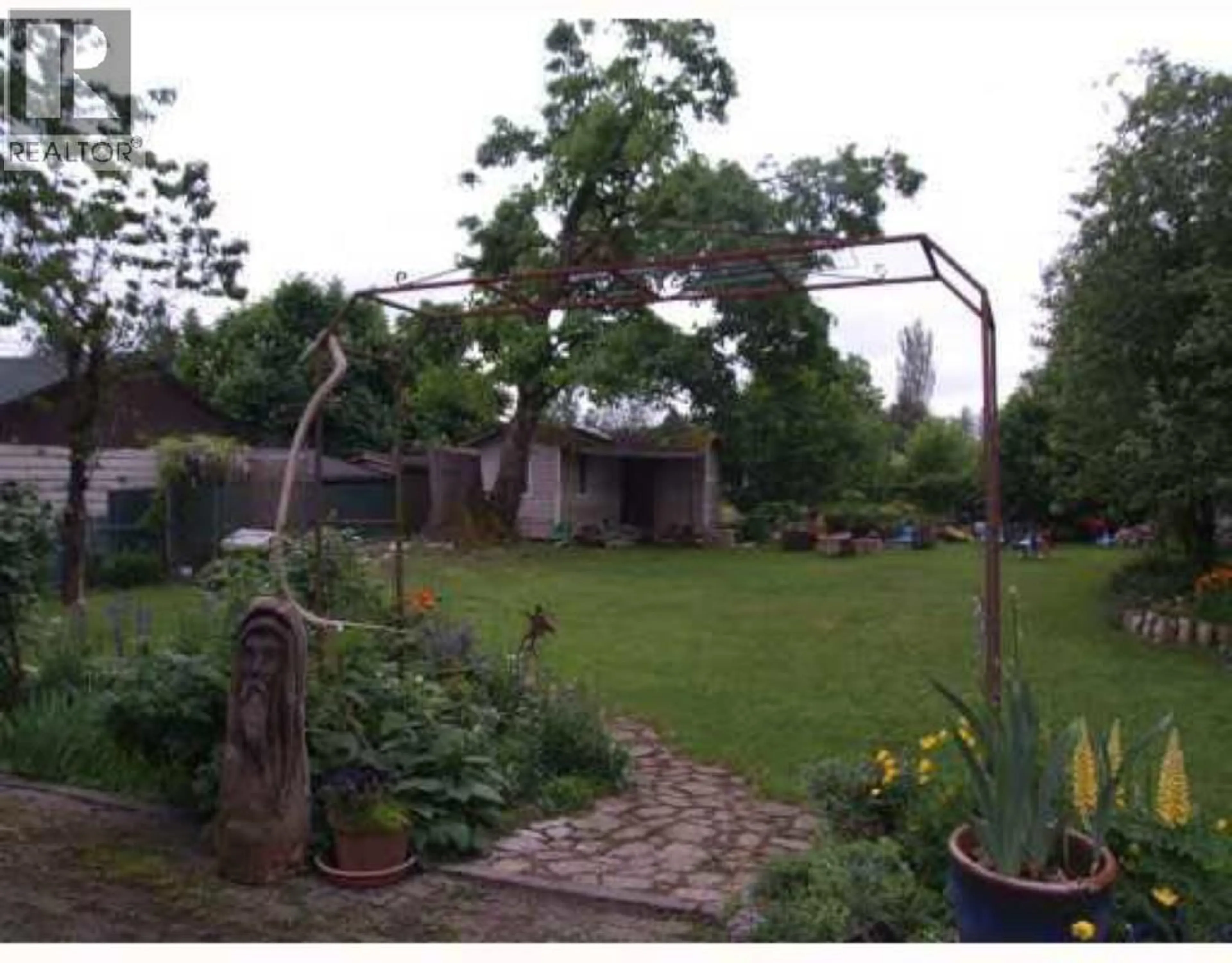 A pic from outside/outdoor area/front of a property/back of a property/a pic from drone, unknown for 11961 248 STREET, Maple Ridge British Columbia V4R1H9