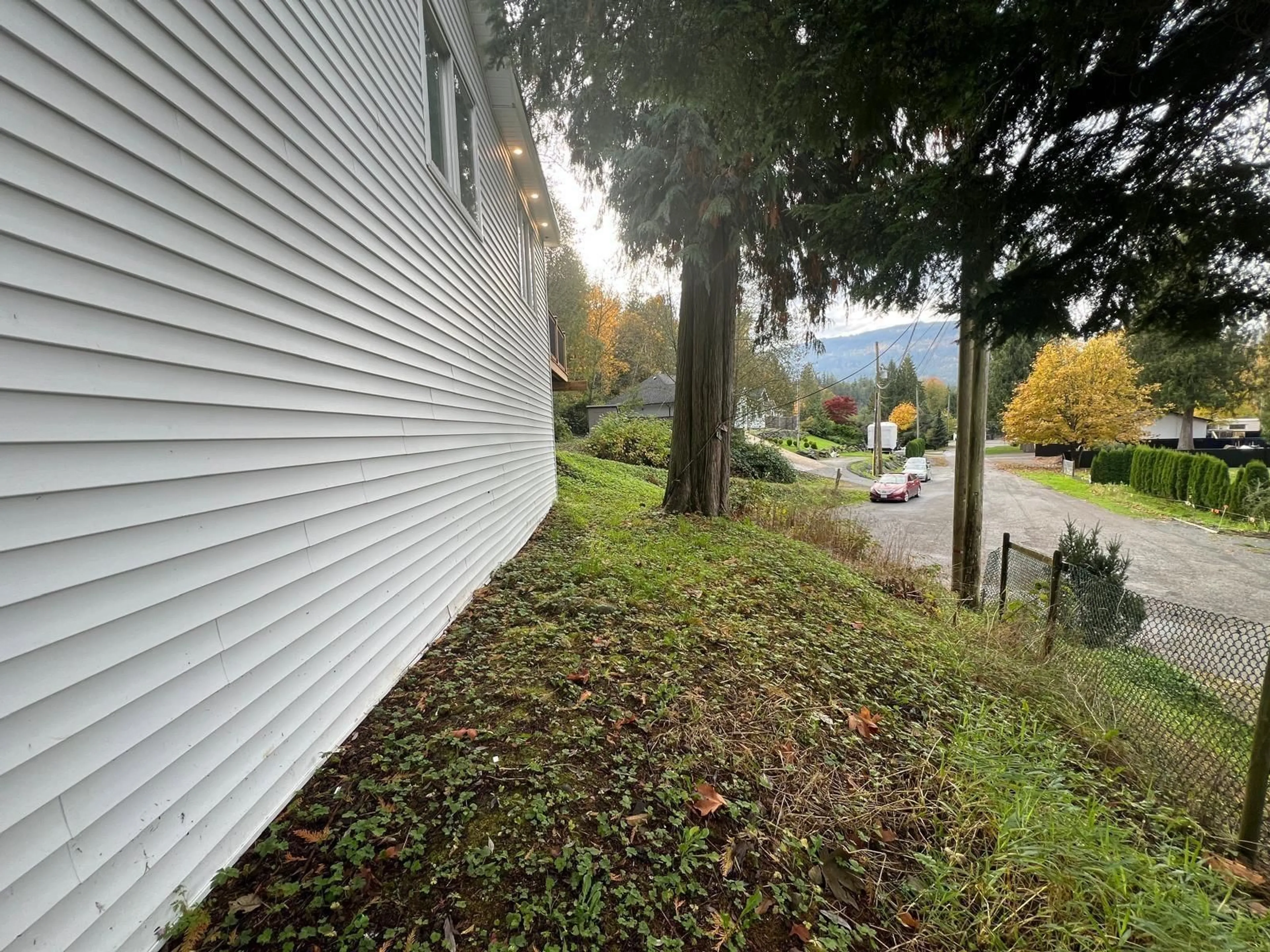 A pic from outside/outdoor area/front of a property/back of a property/a pic from drone, unknown for 45992 GURNEY ROAD, Cultus Lake British Columbia V2R5A8