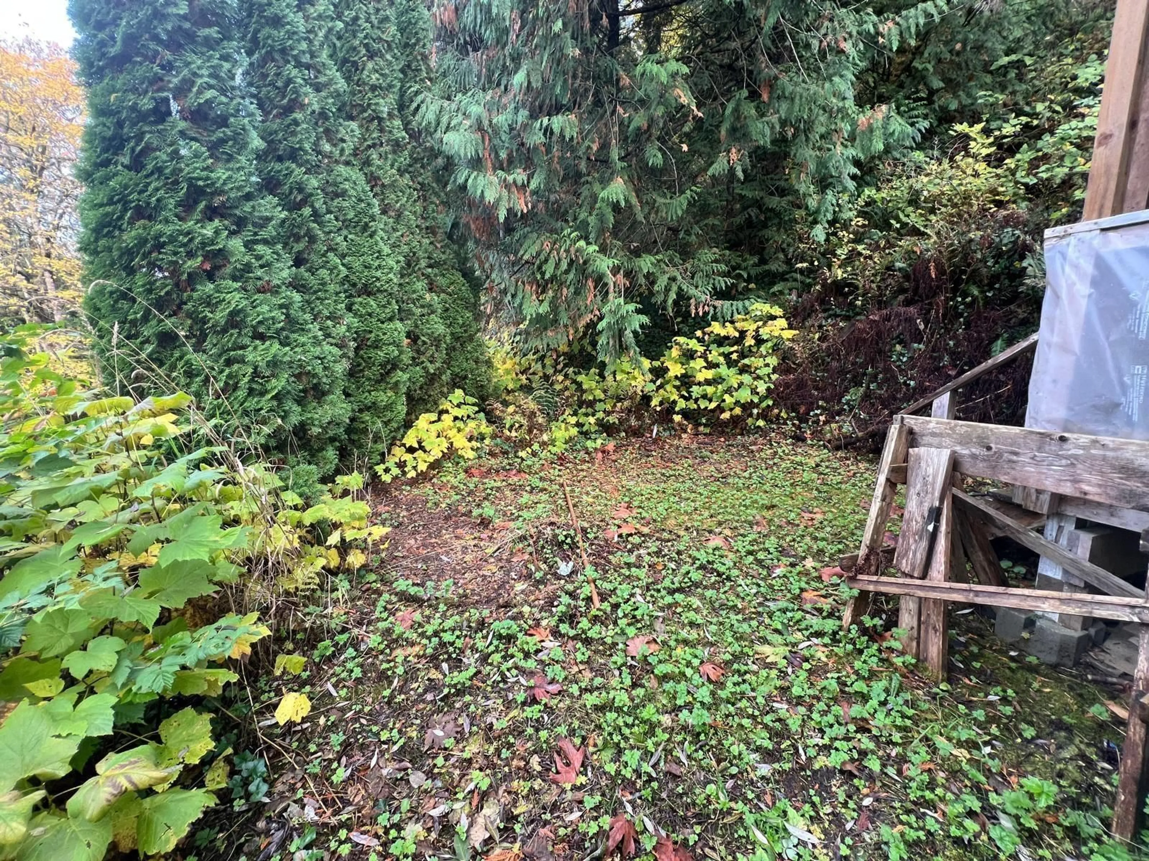 Unknown for 45992 GURNEY ROAD, Cultus Lake British Columbia V2R5A8