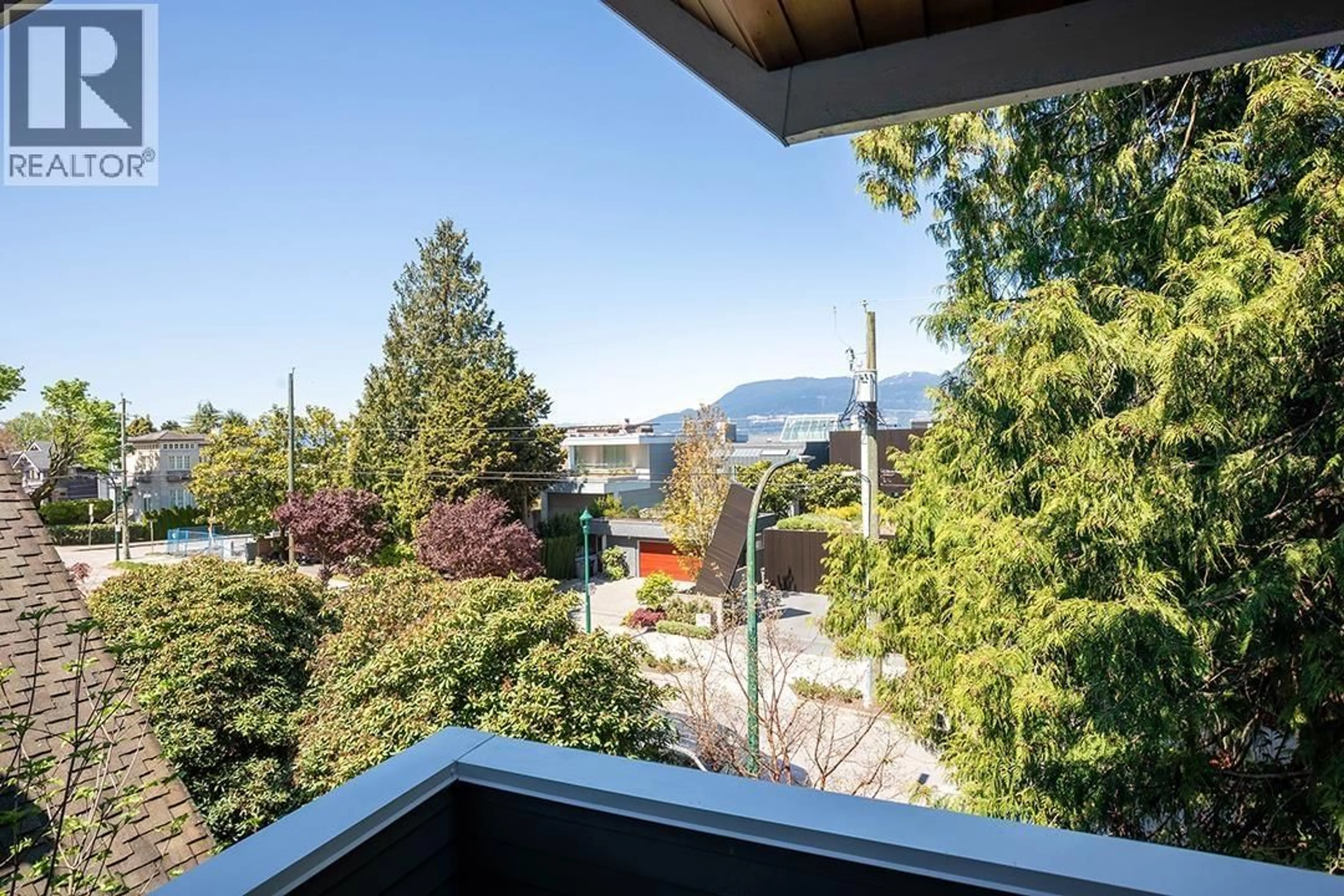 Patio, mountain view for B - 3546 POINT GREY ROAD, Vancouver British Columbia V6R1A8