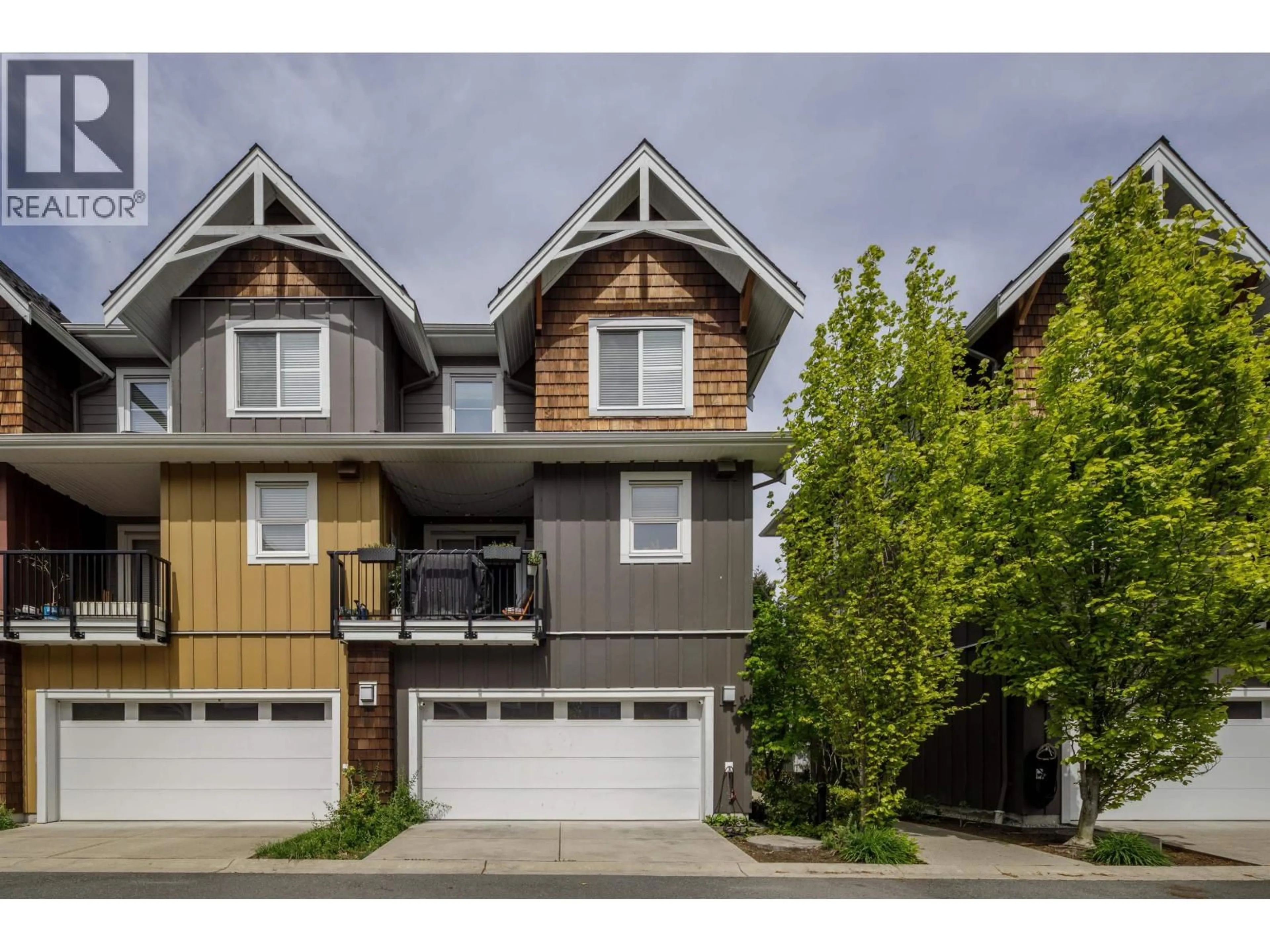 Home with vinyl exterior material, street for 3 - 2150 SALISBURY AVENUE, Port Coquitlam British Columbia V3B0N5