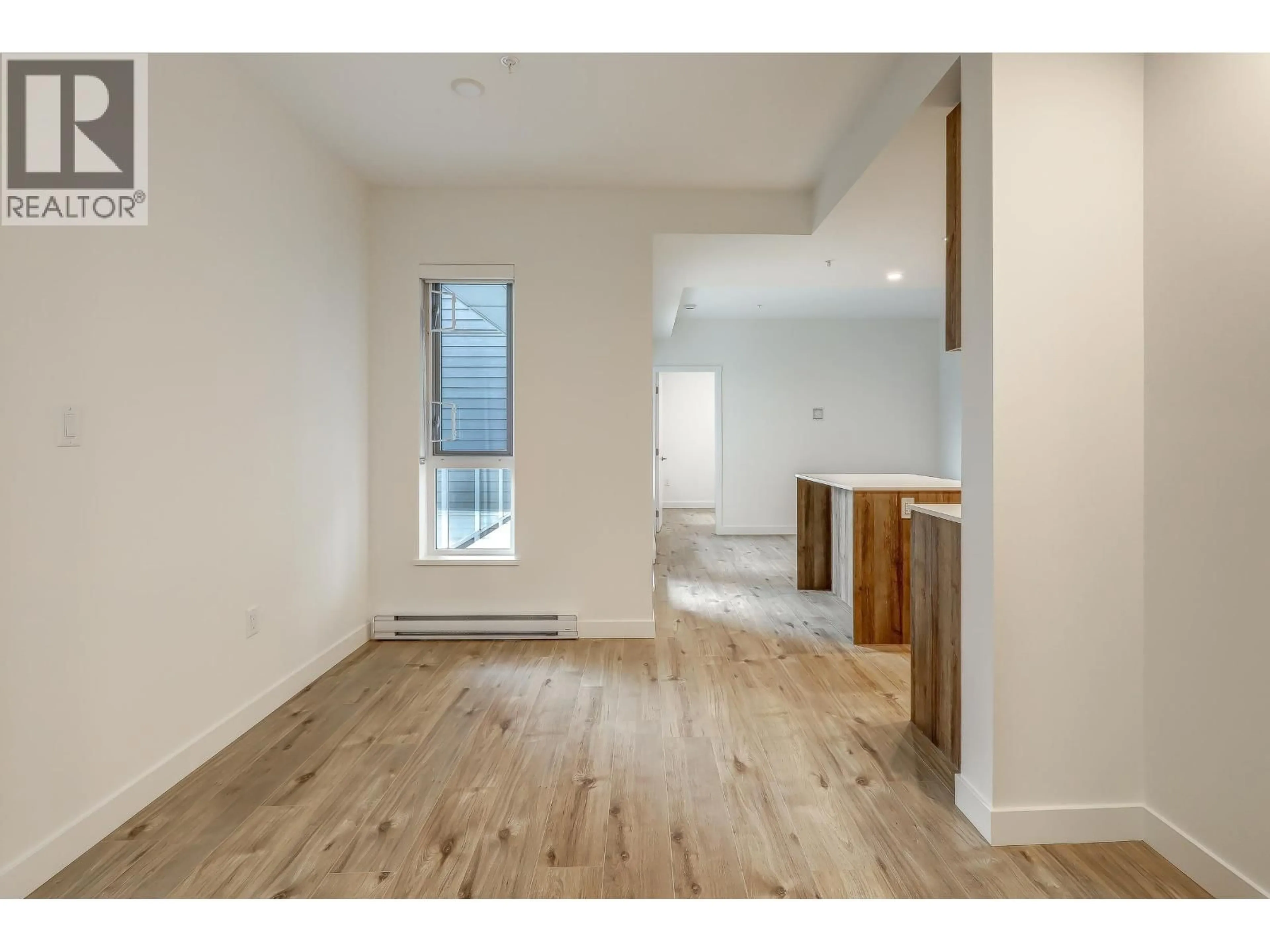 A pic of a room for 206 - 3594 MALSUM DRIVE, North Vancouver British Columbia V7G0B5