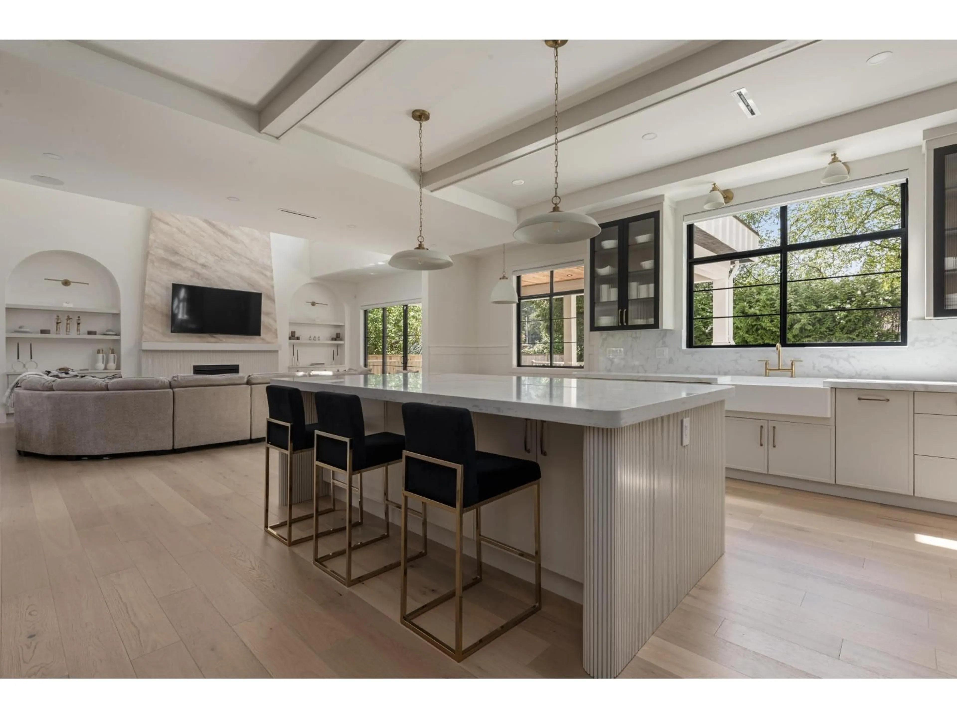 Open concept kitchen, unknown for 4121 205A STREET, Langley British Columbia V3A2A4