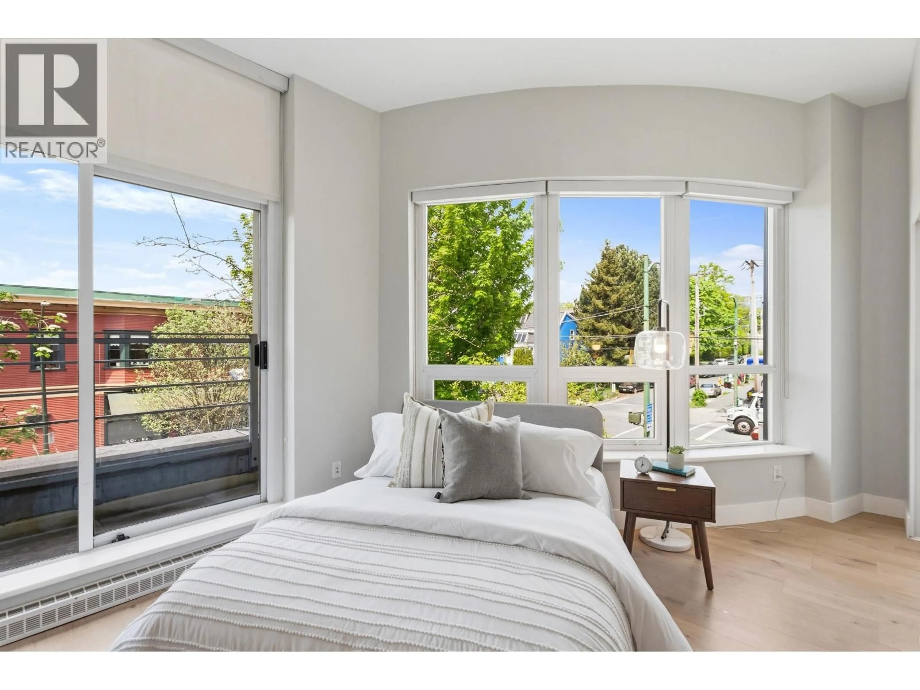 Bedroom with bed, unknown for 207 - 2288 BROADWAY, Vancouver British Columbia V6K0B3