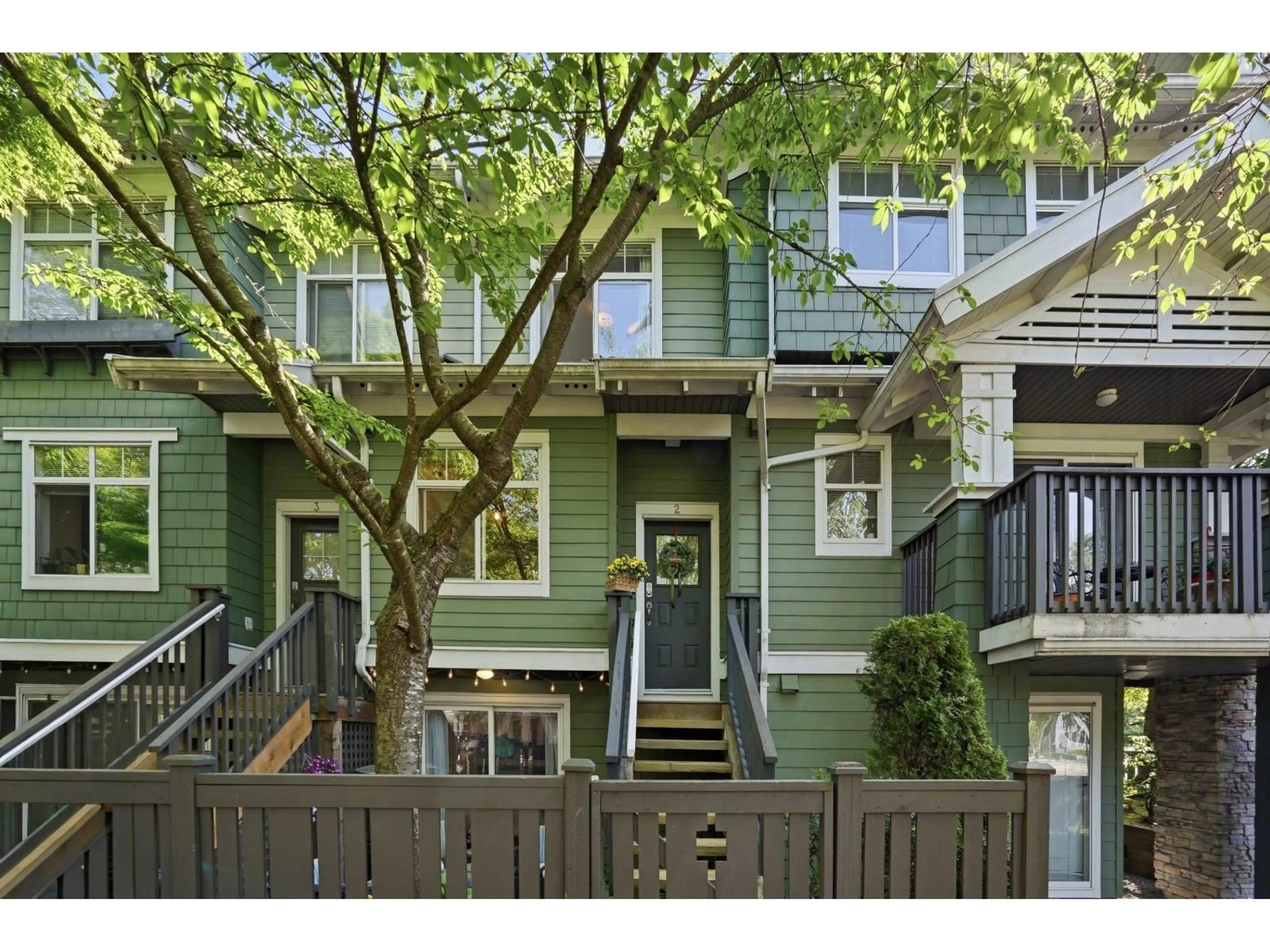 Unknown for 2 - 15233 34 AVENUE, Surrey British Columbia V3Z2T7