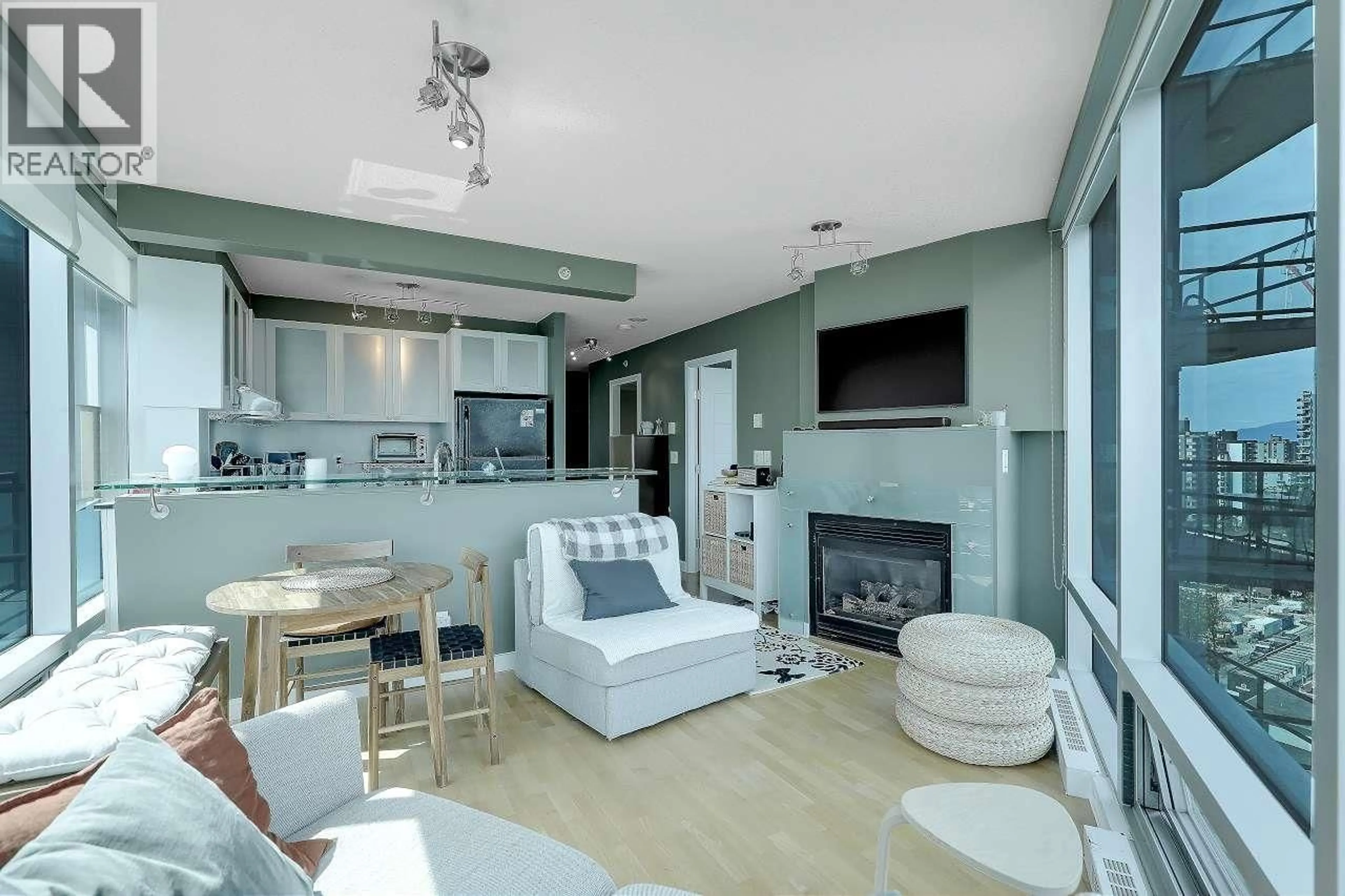 Unknown for 1502 - 1003 BURNABY STREET, Vancouver British Columbia V6E4R7