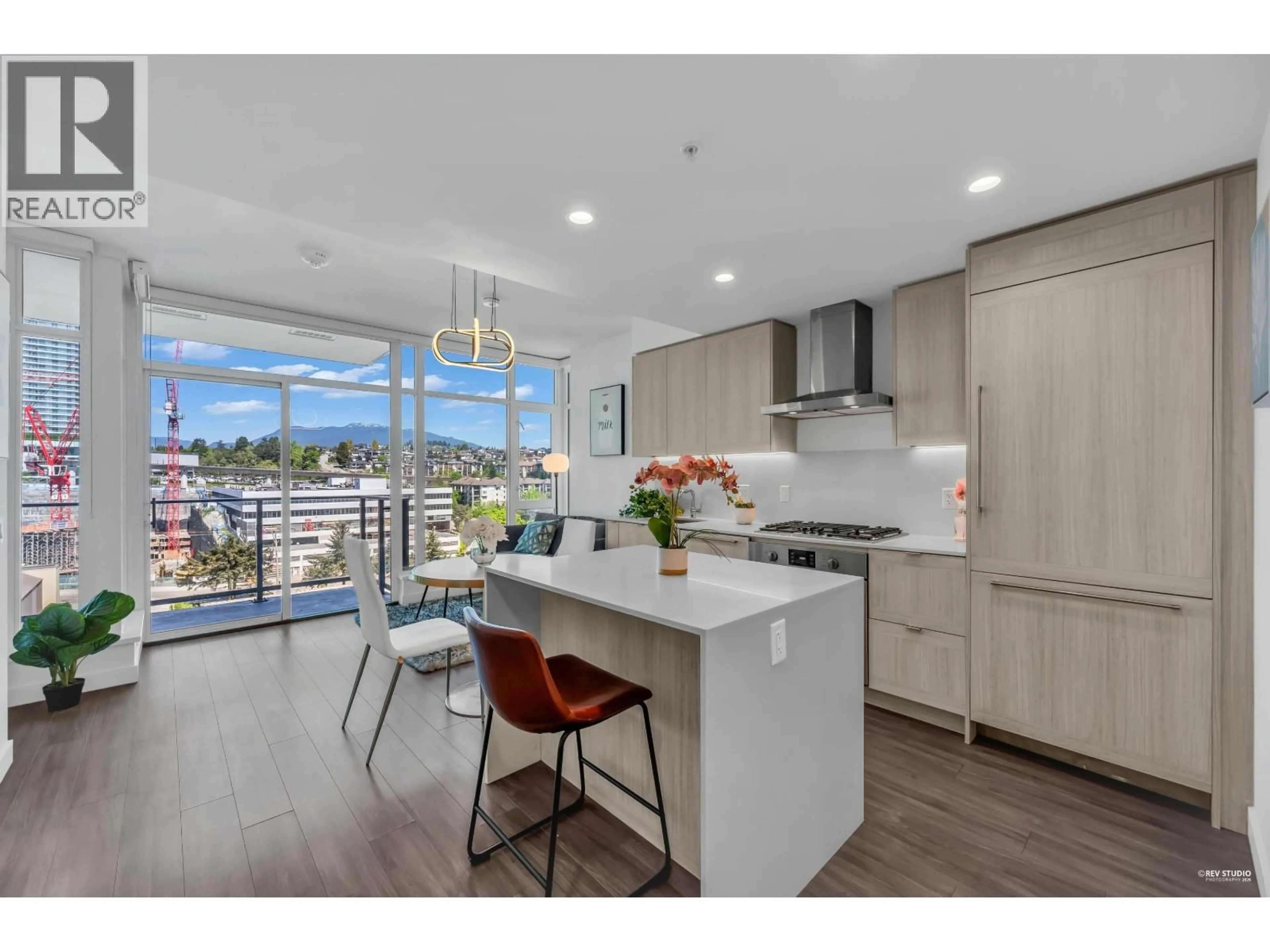 Open concept kitchen, unknown for 1007 - 2311 BETA AVENUE, Burnaby British Columbia V5C0M1