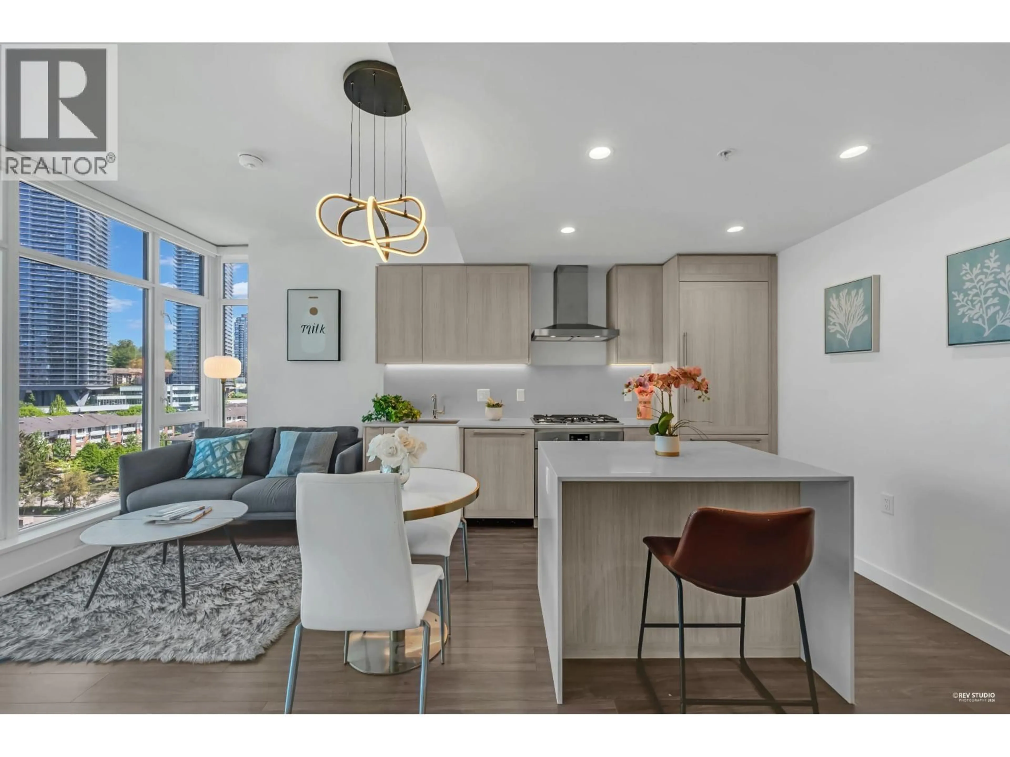Open concept kitchen, unknown for 1007 - 2311 BETA AVENUE, Burnaby British Columbia V5C0M1