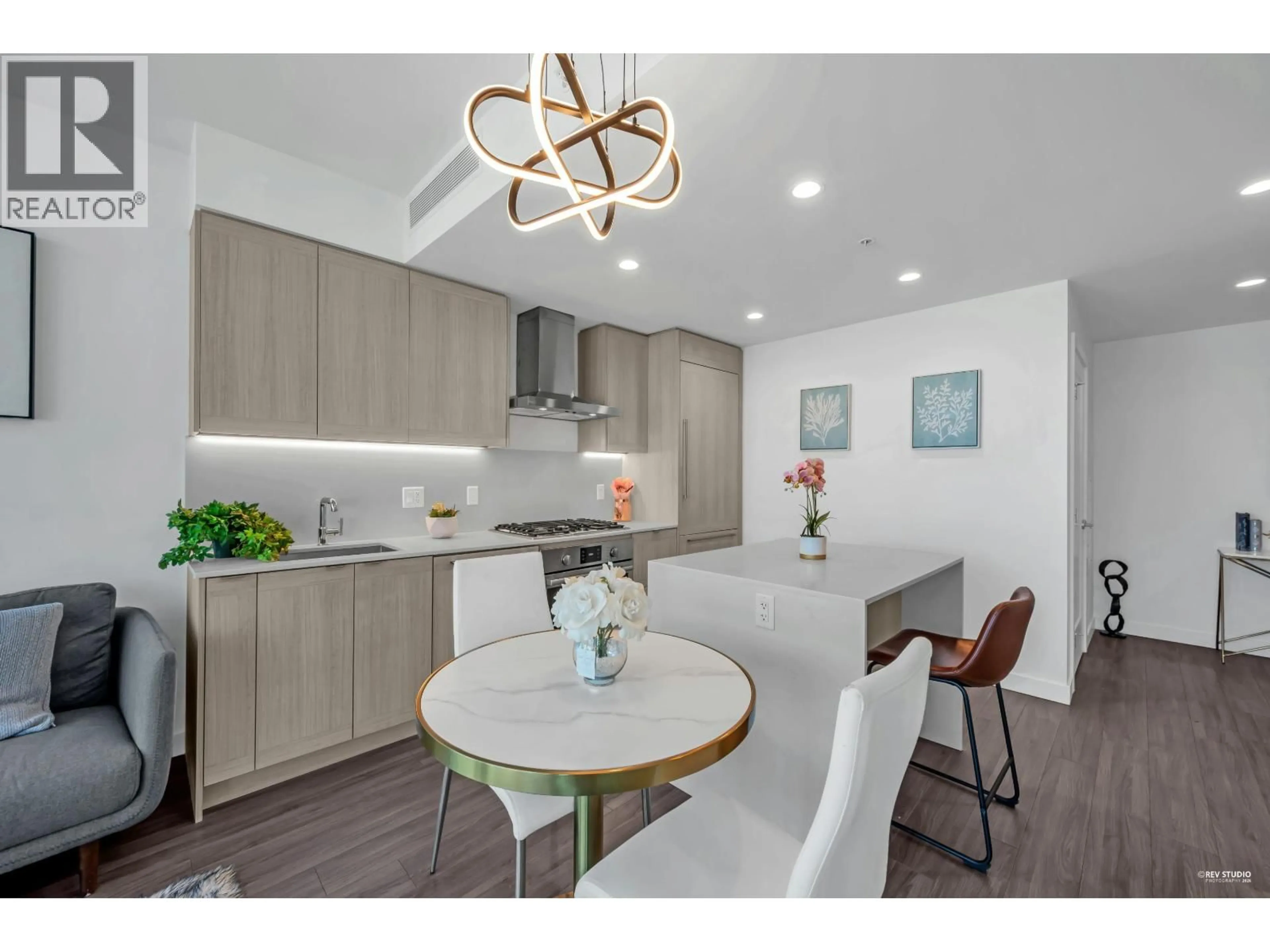 Open concept kitchen, unknown for 1007 - 2311 BETA AVENUE, Burnaby British Columbia V5C0M1