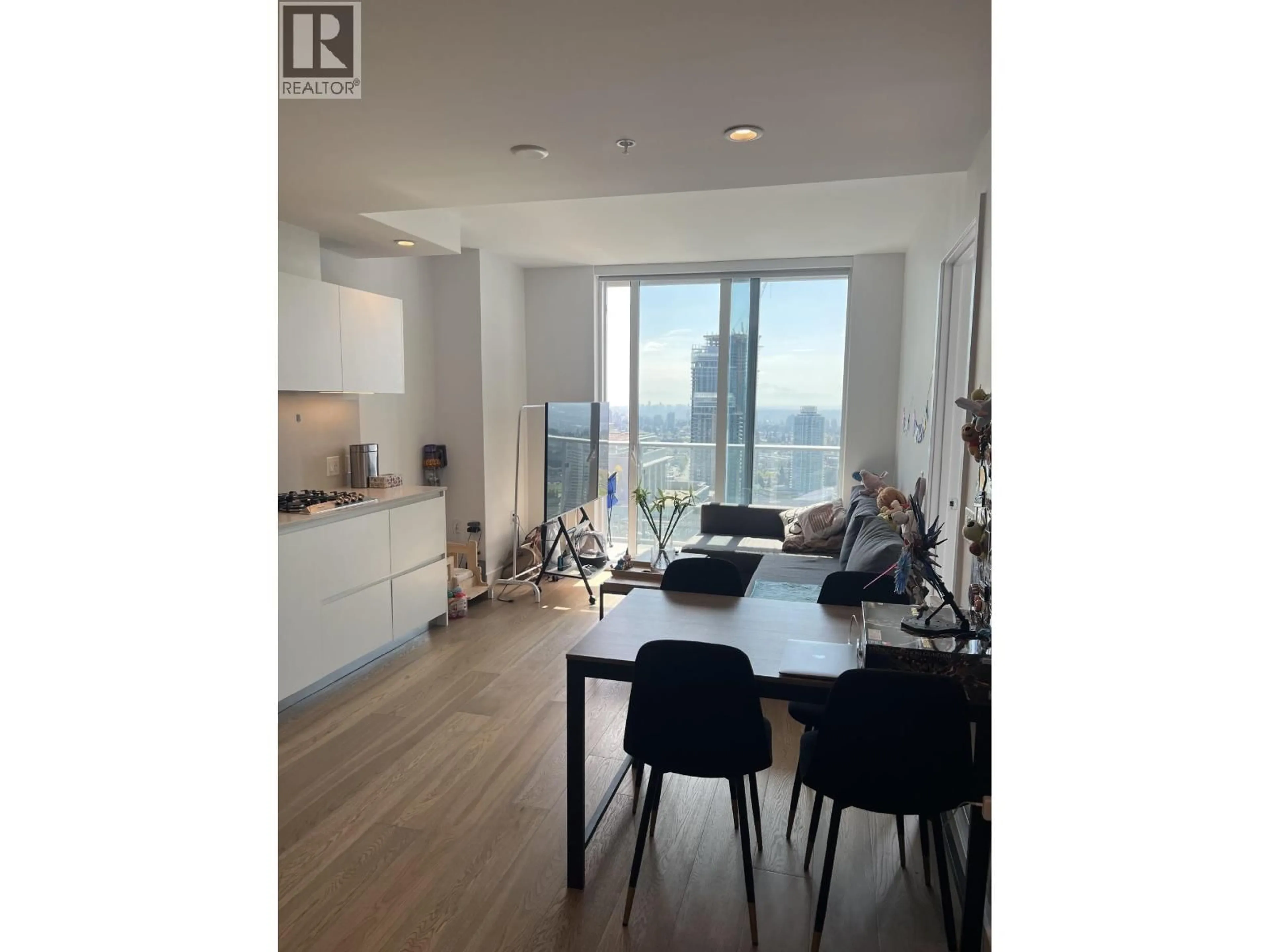 A pic of a room for 4001 - 6000 MCKAY AVENUE, Burnaby British Columbia V5H0K2