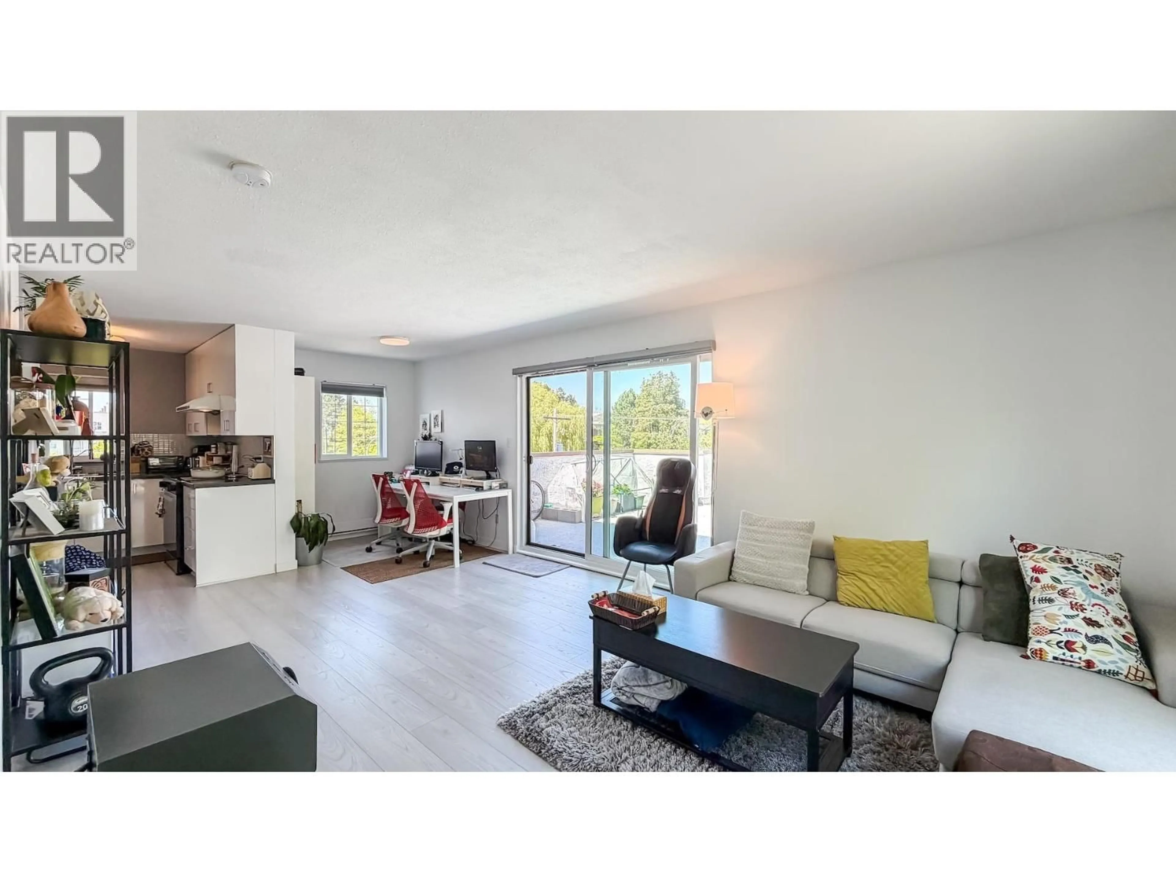 Living room with furniture, unknown for 335 - 7480 ST. ALBANS ROAD, Richmond British Columbia V6Y2K6