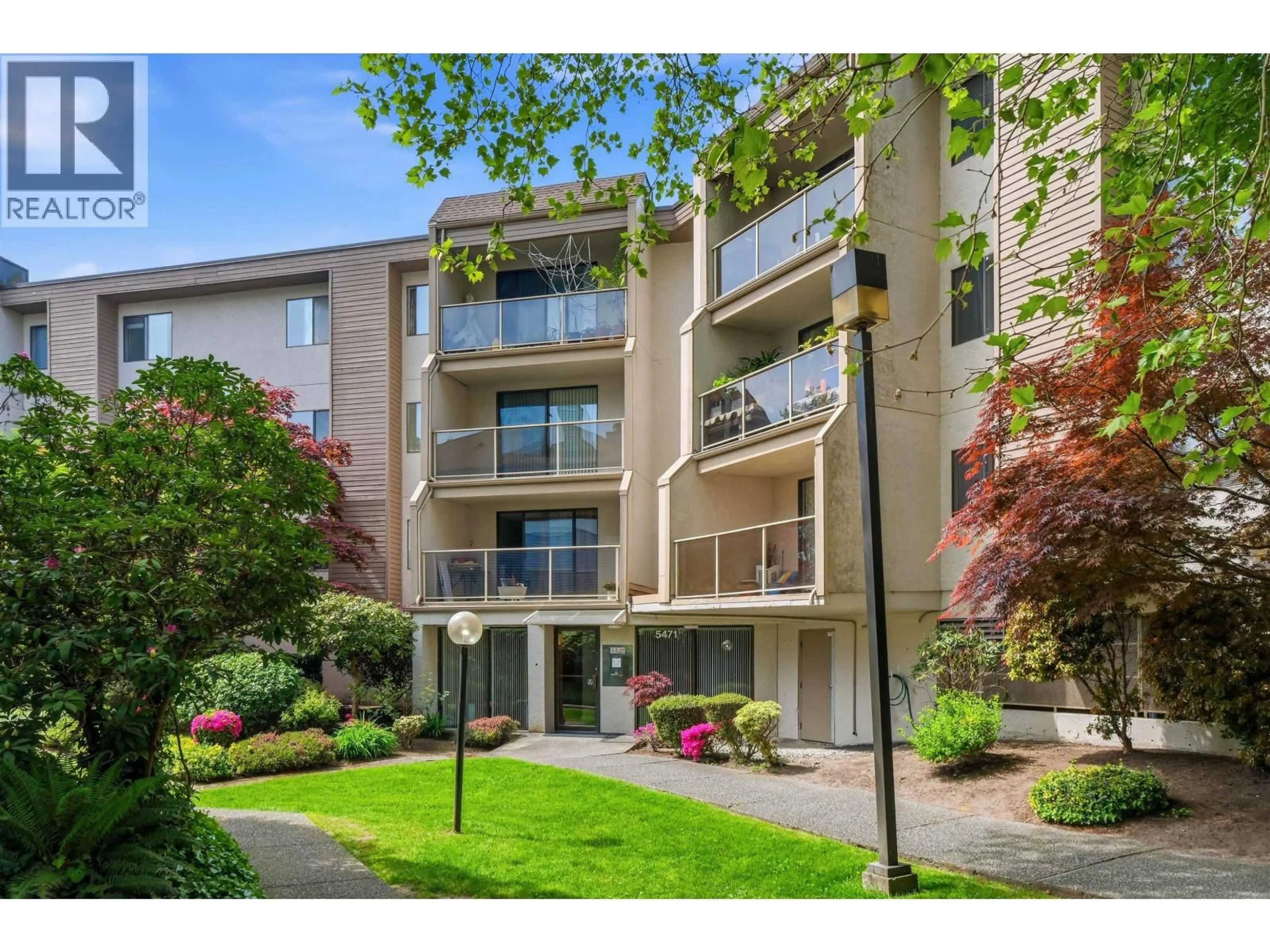 Patio, street for 105 - 5471 ARCADIA ROAD, Richmond British Columbia V6X2H1