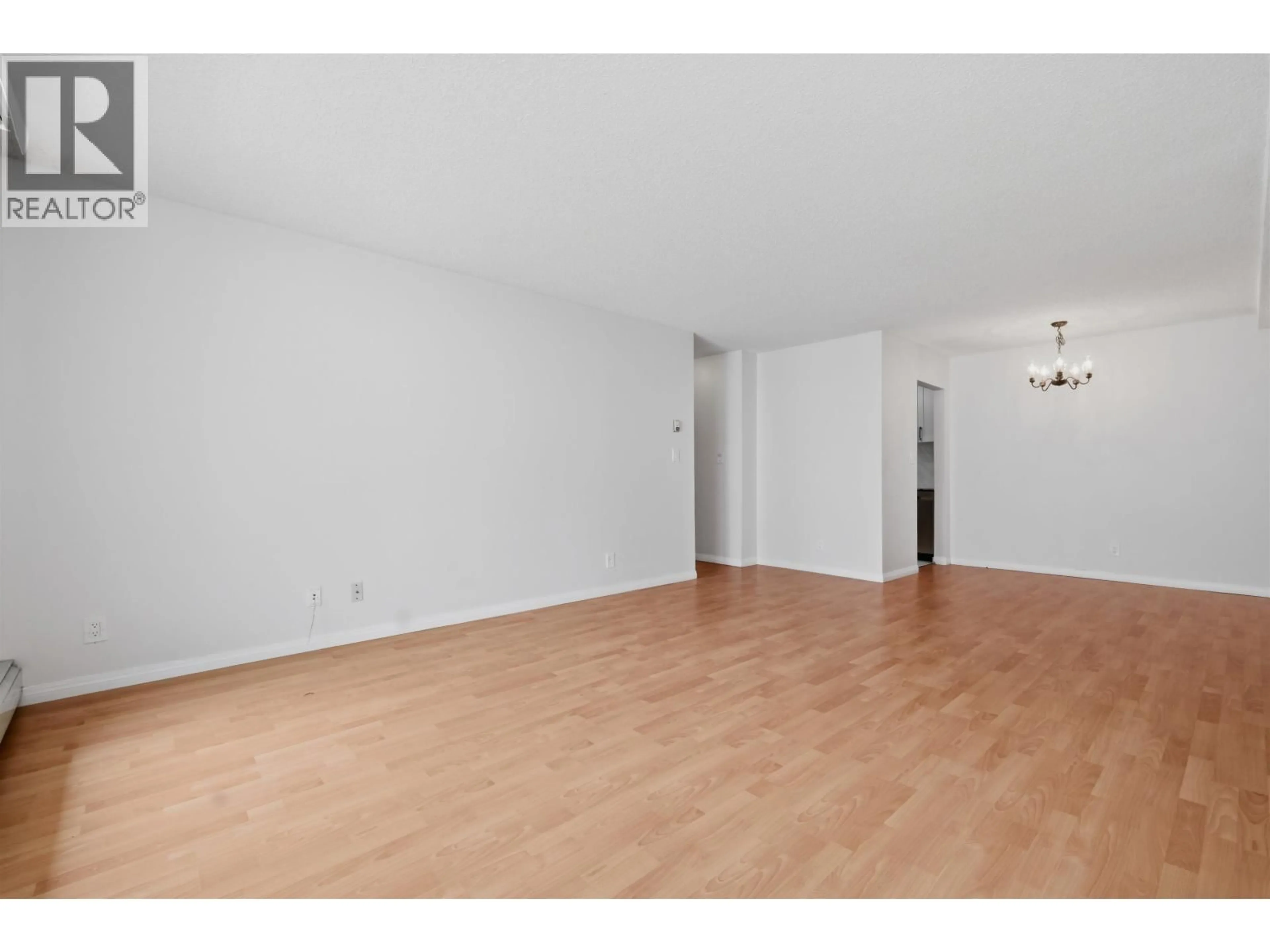 A pic of a room for 105 - 5471 ARCADIA ROAD, Richmond British Columbia V6X2H1