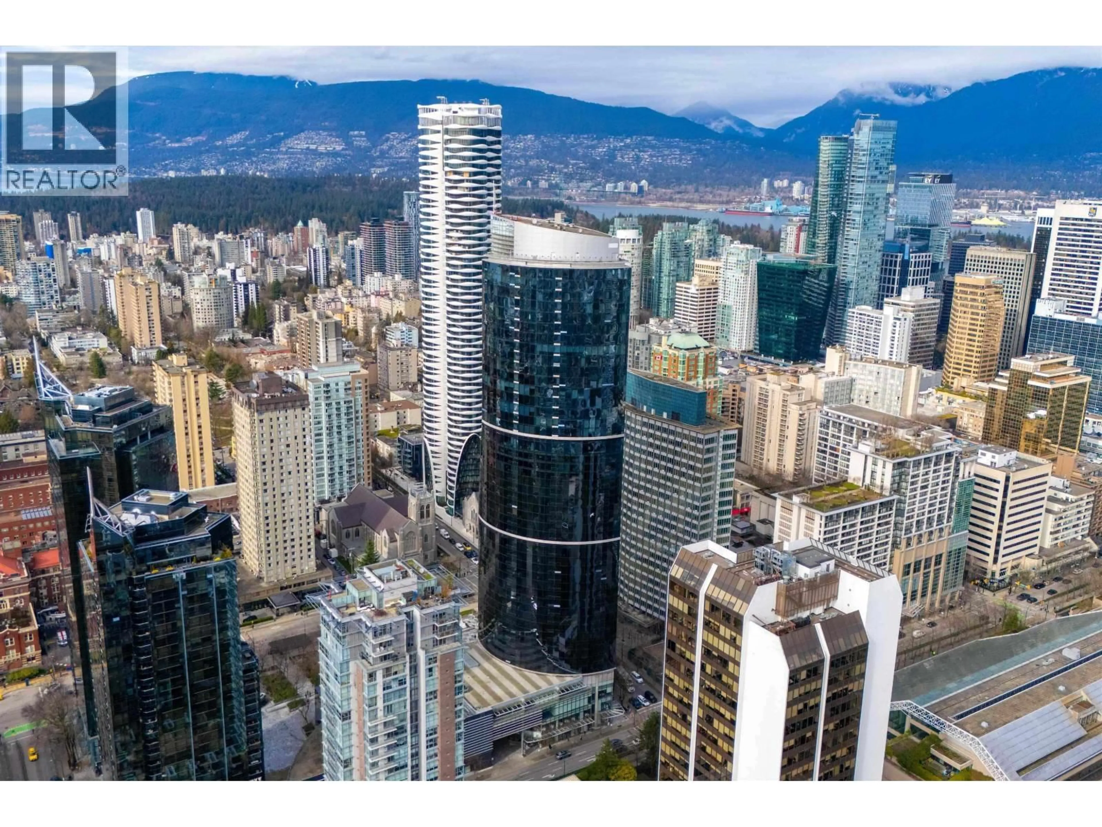 A pic from outside/outdoor area/front of a property/back of a property/a pic from drone, city buildings view from balcony for 4303 - 938 NELSON STREET, Vancouver British Columbia V6Z3A7