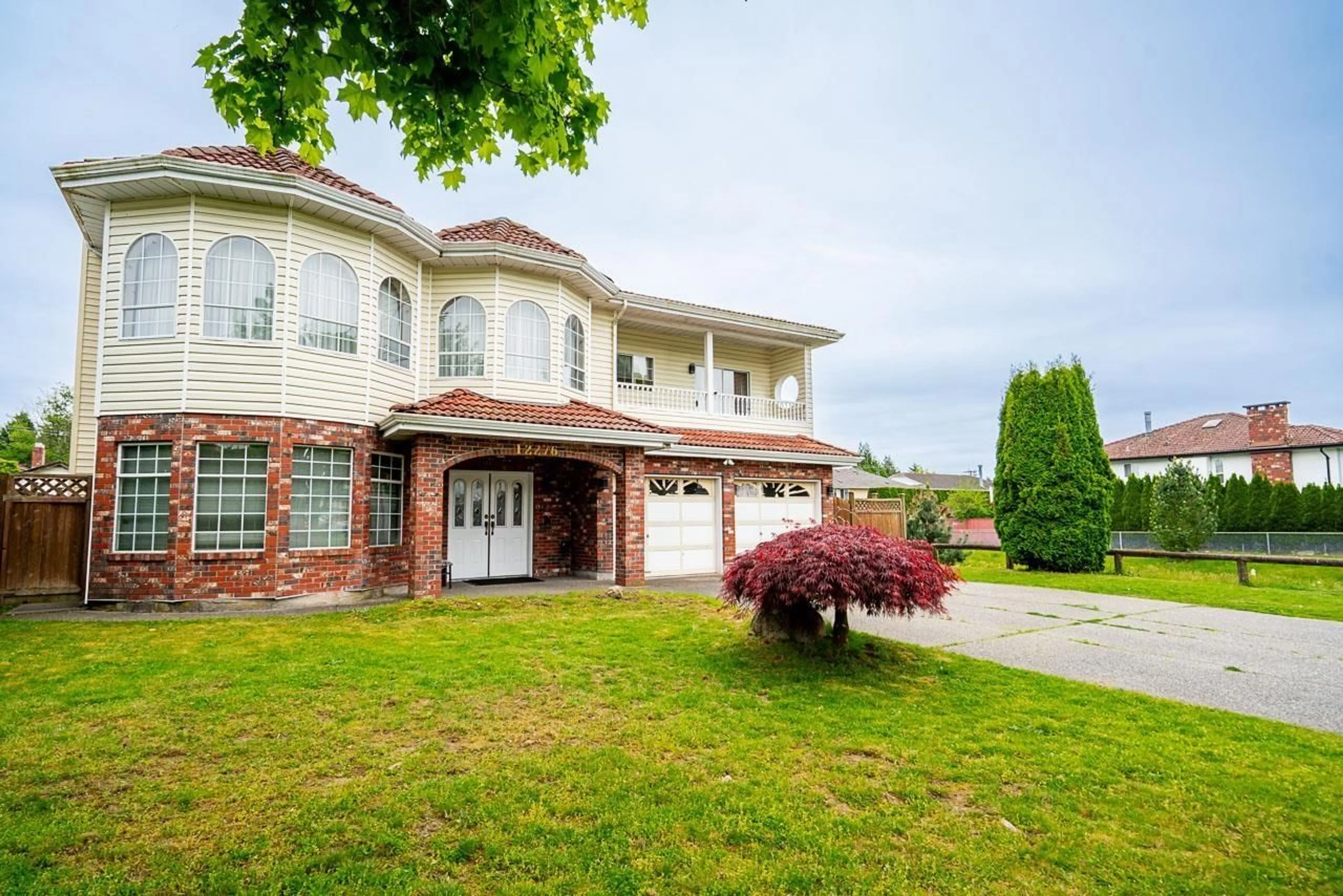 Home with brick exterior material, unknown for 12276 75A AVENUE, Surrey British Columbia V3W9P6