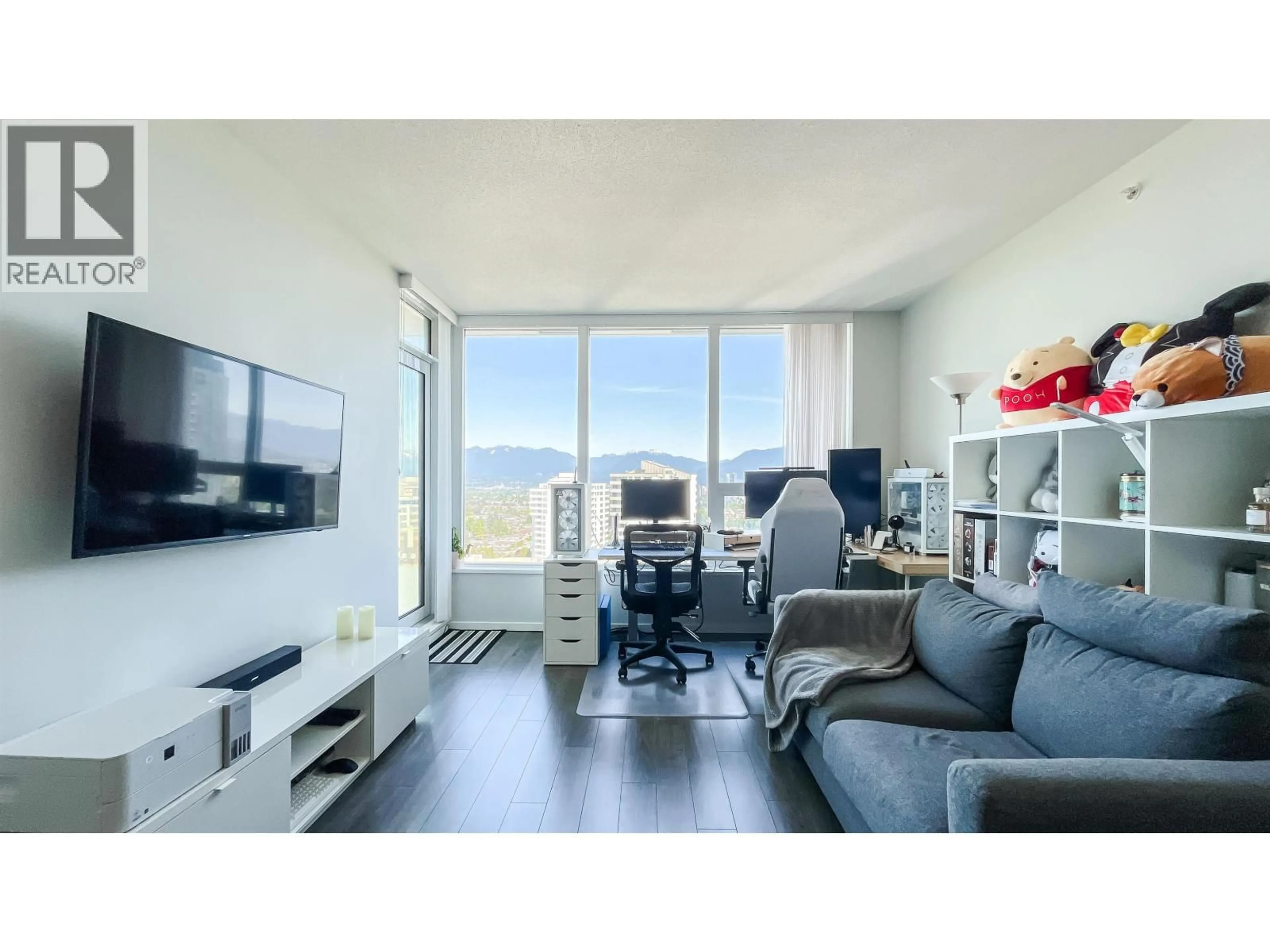A pic of a room for 2208 - 5883 BARKER AVENUE, Burnaby British Columbia V5H0G4