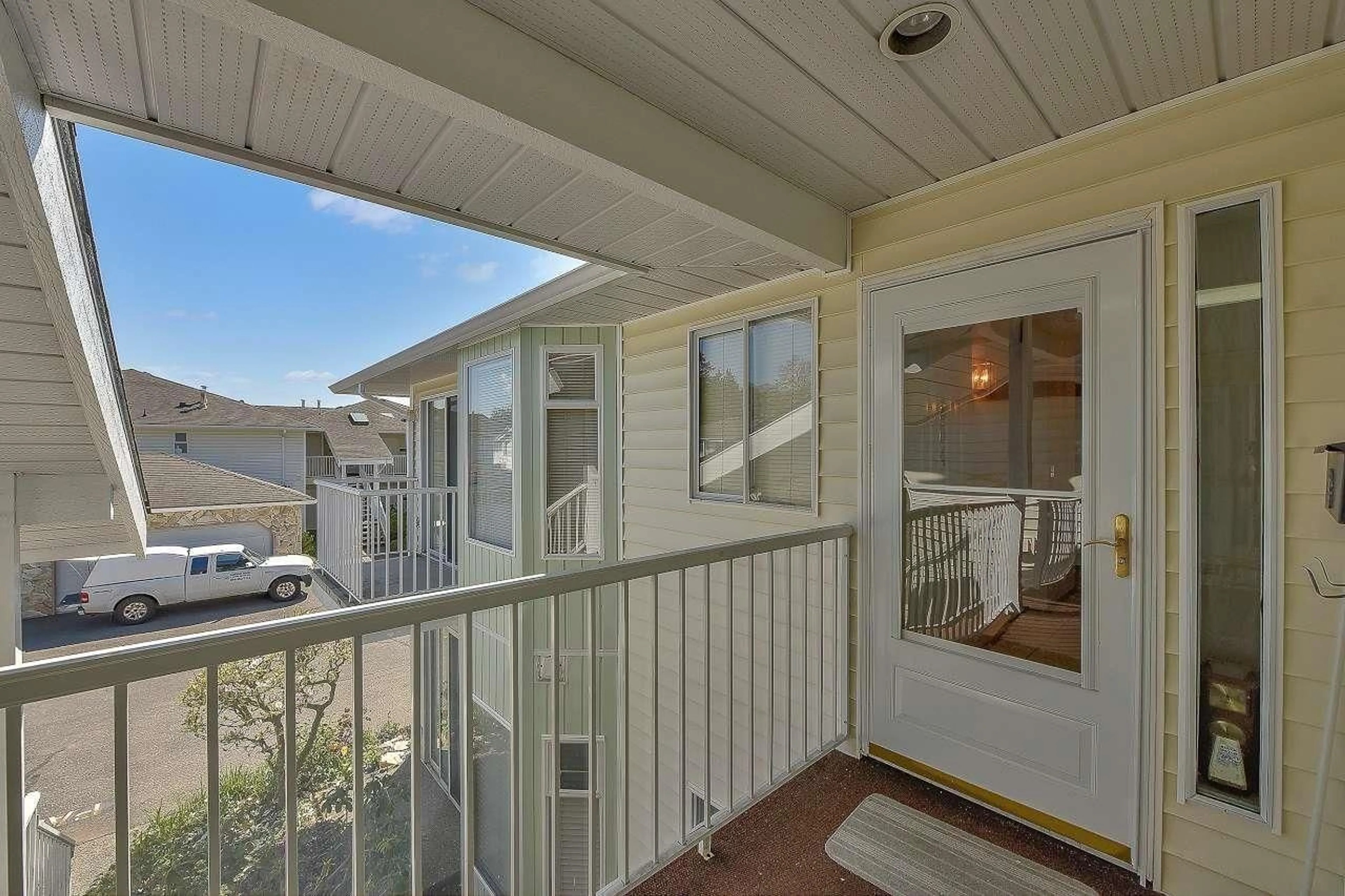 Patio, unknown for 204 - 7156 121 STREET, Surrey British Columbia V3W0J6