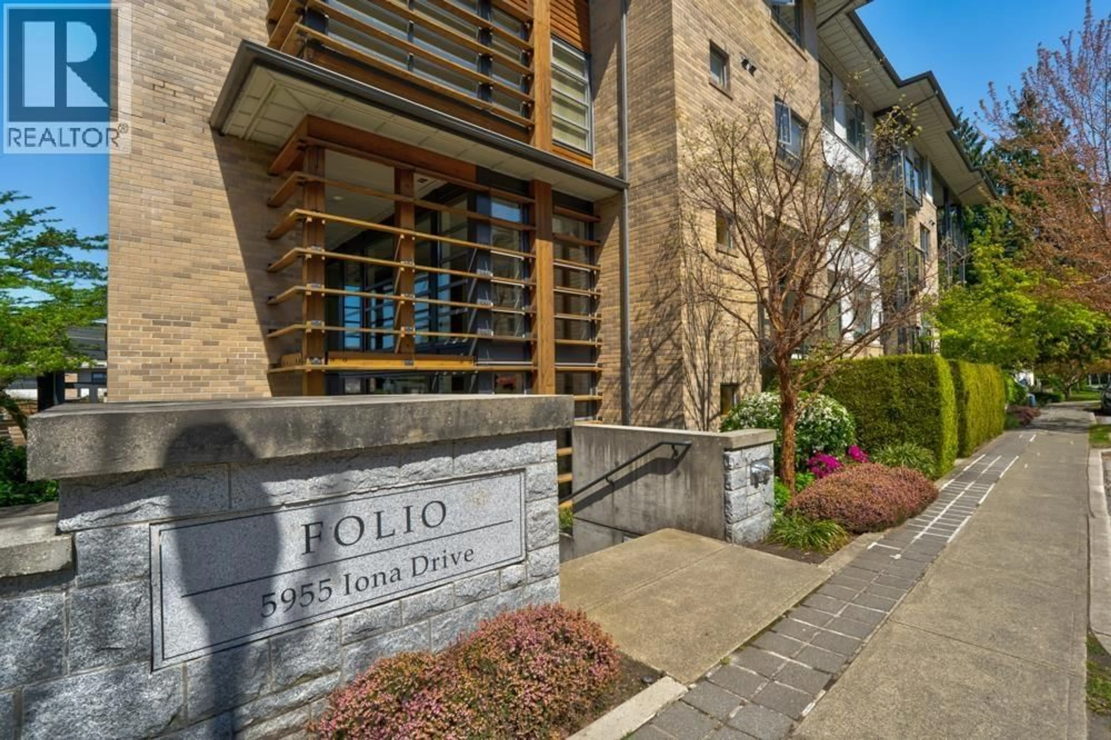 Patio, building for 207 - 5955 IONA DRIVE, Vancouver British Columbia V6T2L4