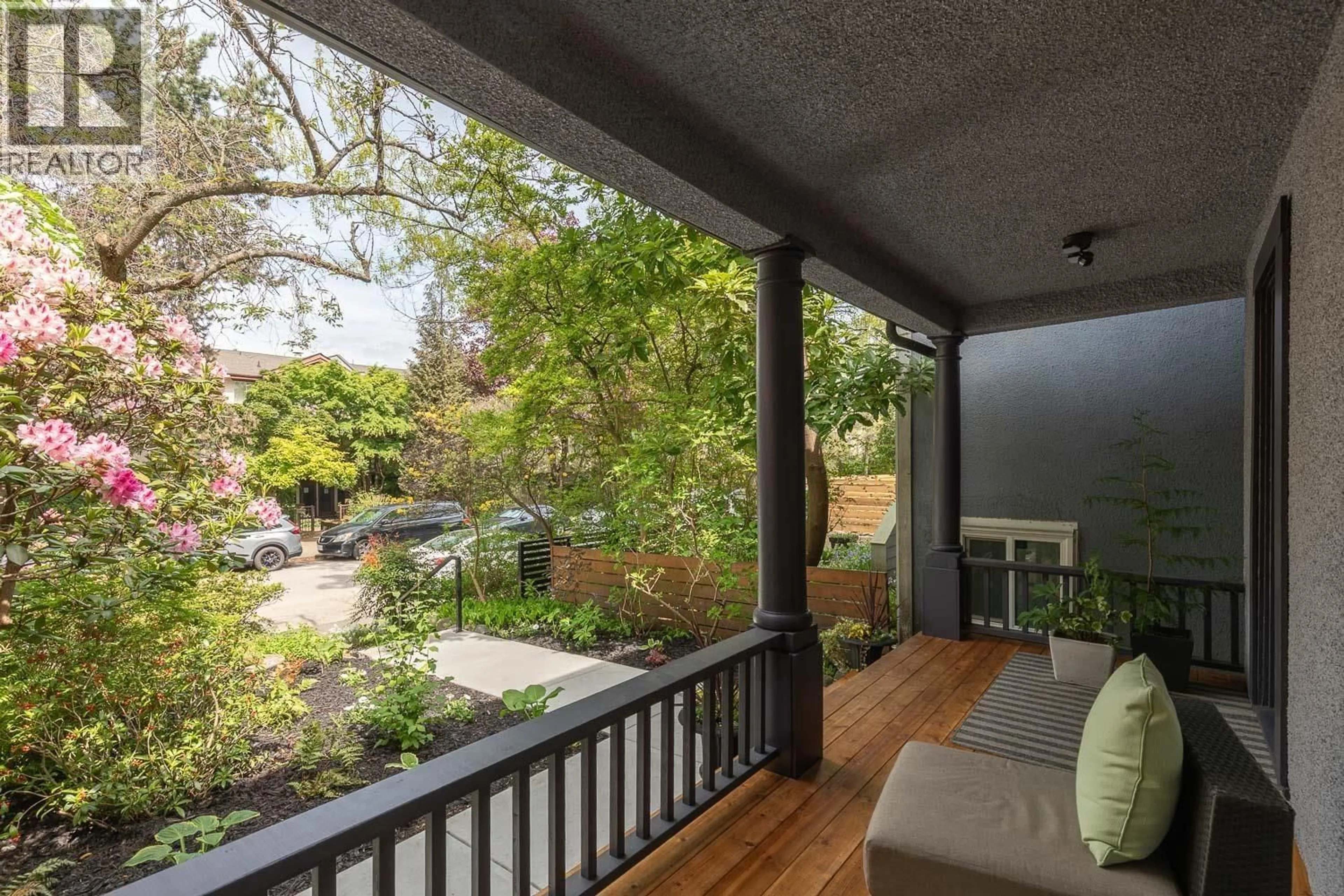 Patio, unknown for 838 PENDER STREET, Vancouver British Columbia V6A1W1