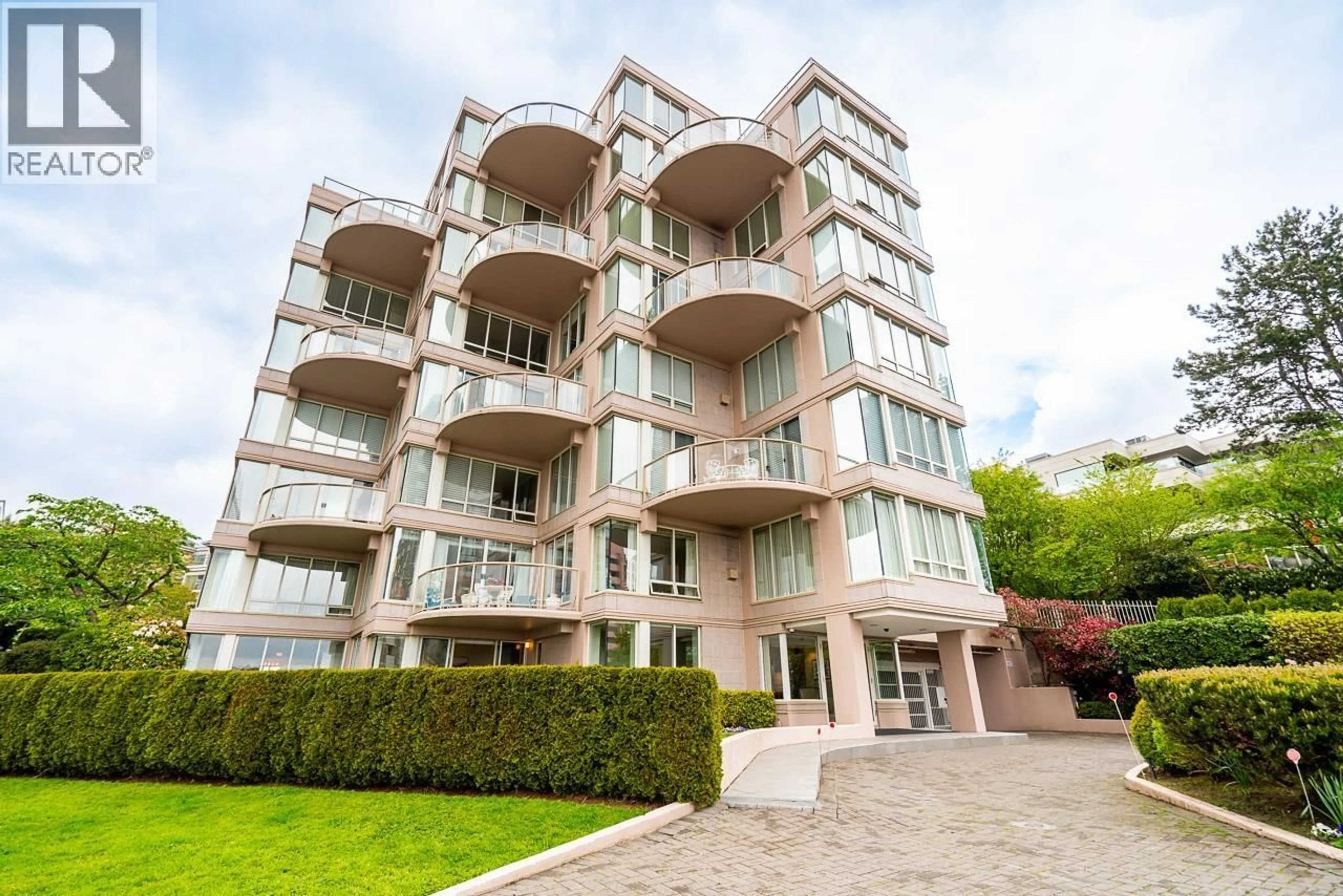 Unknown for 1 - 2243 BELLEVUE AVENUE, West Vancouver British Columbia V7V1C5