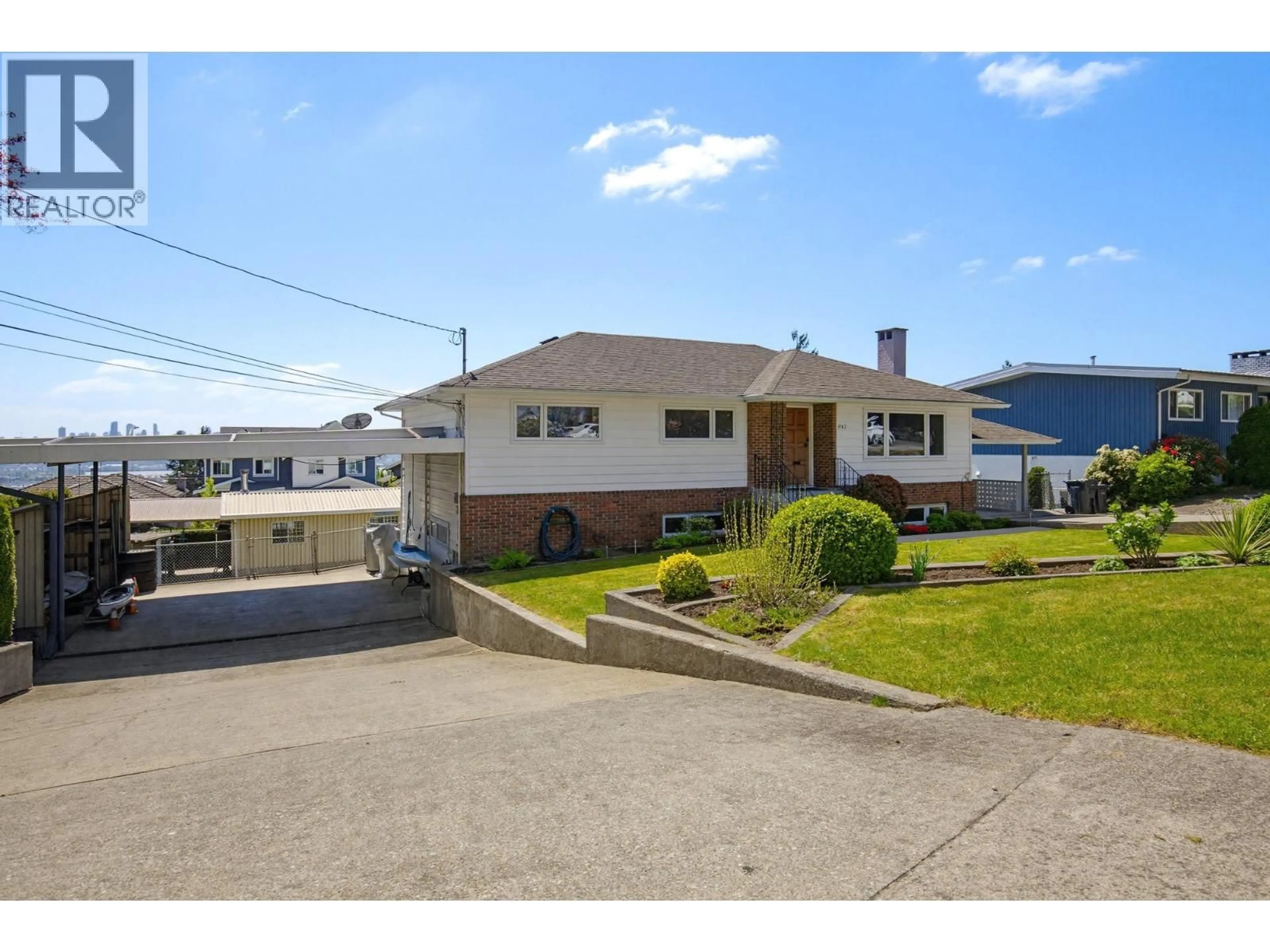A pic from outside/outdoor area/front of a property/back of a property/a pic from drone, street for 1162 MADORE AVENUE, Coquitlam British Columbia V3K3B9