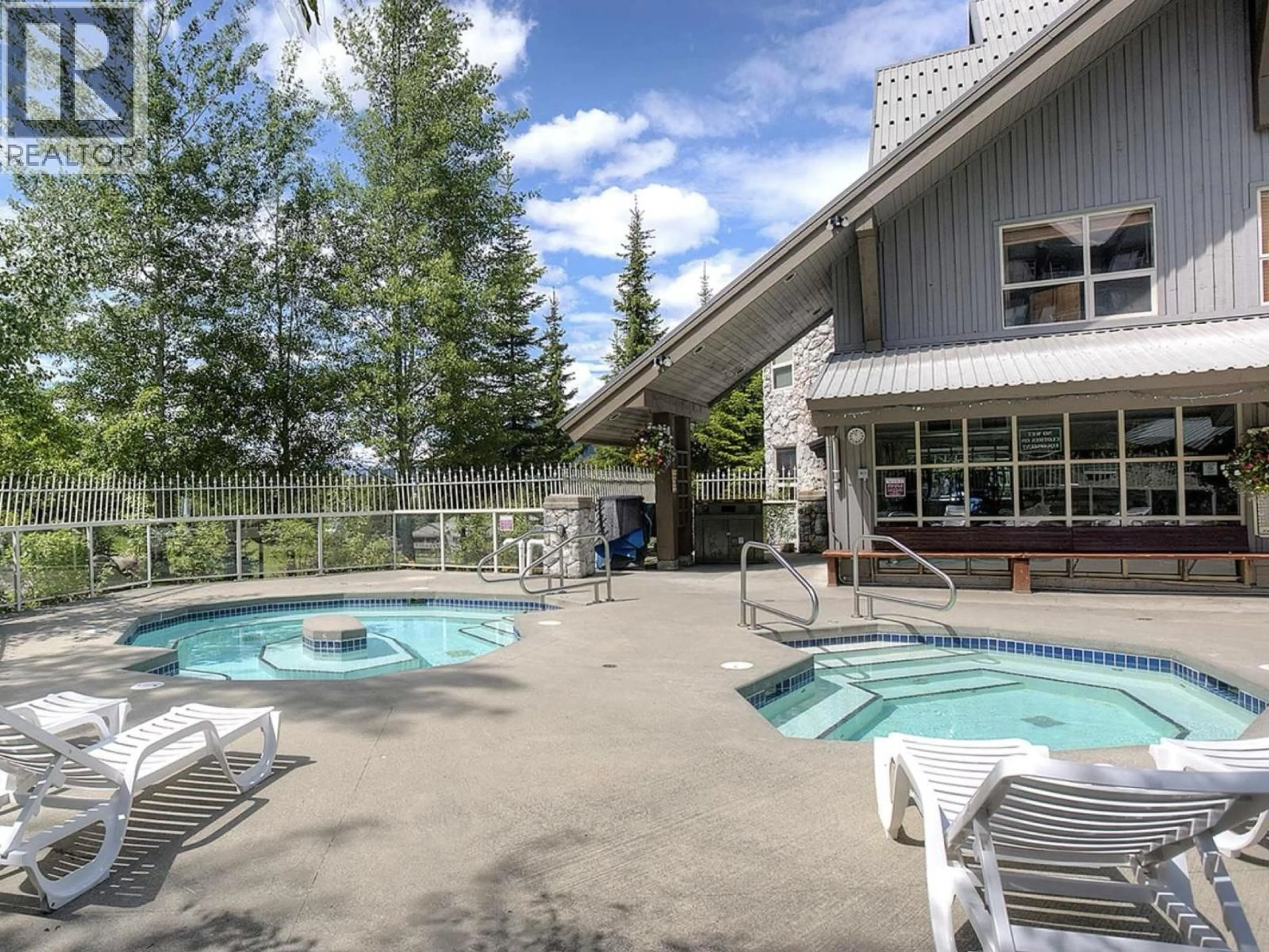 Pool for 416 - 4800 SPEARHEAD DRIVE, Whistler British Columbia V8E1G1