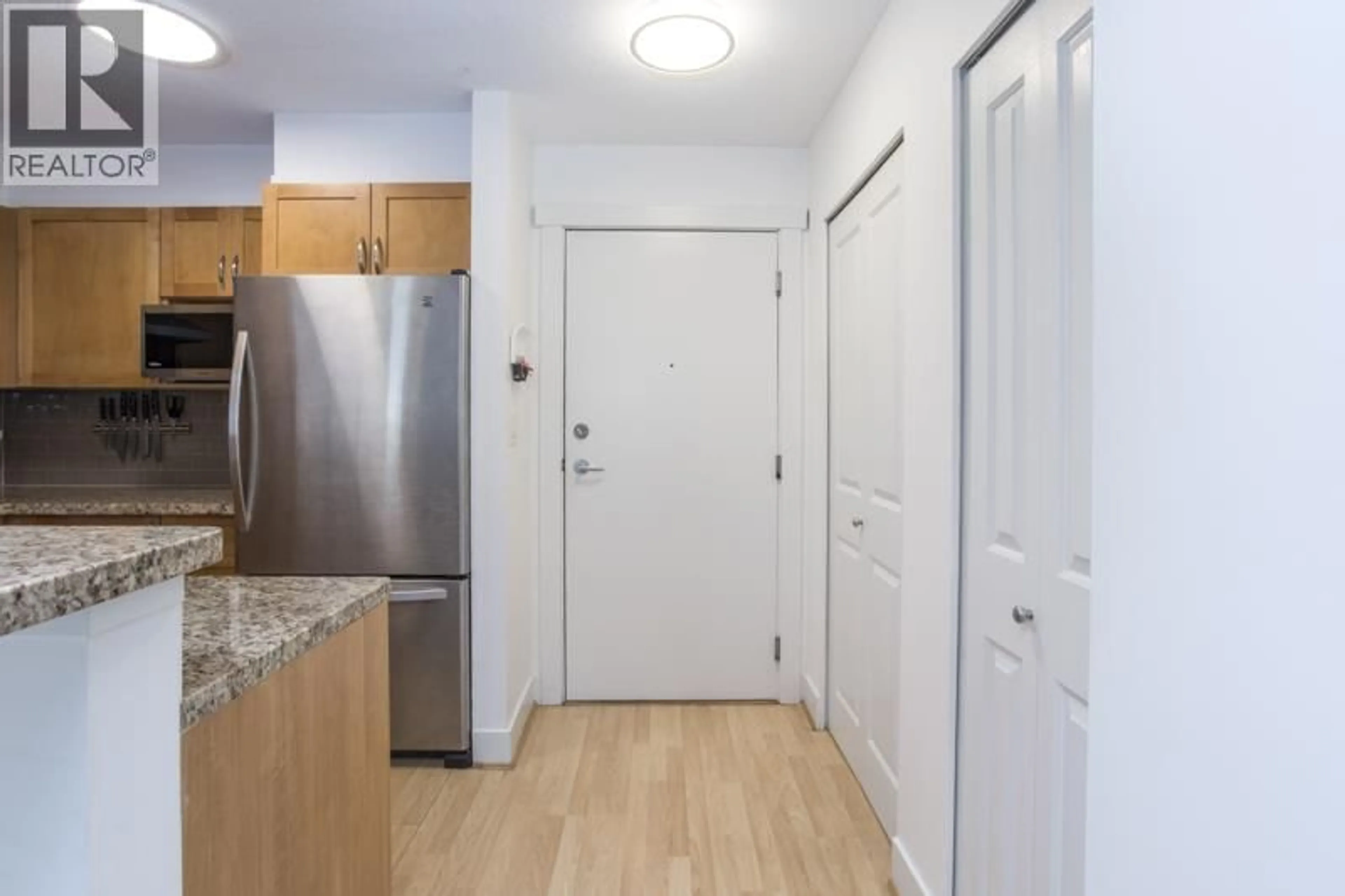 Indoor entryway for 216 - 2388 WESTERN PARKWAY, Vancouver British Columbia V6T2K4