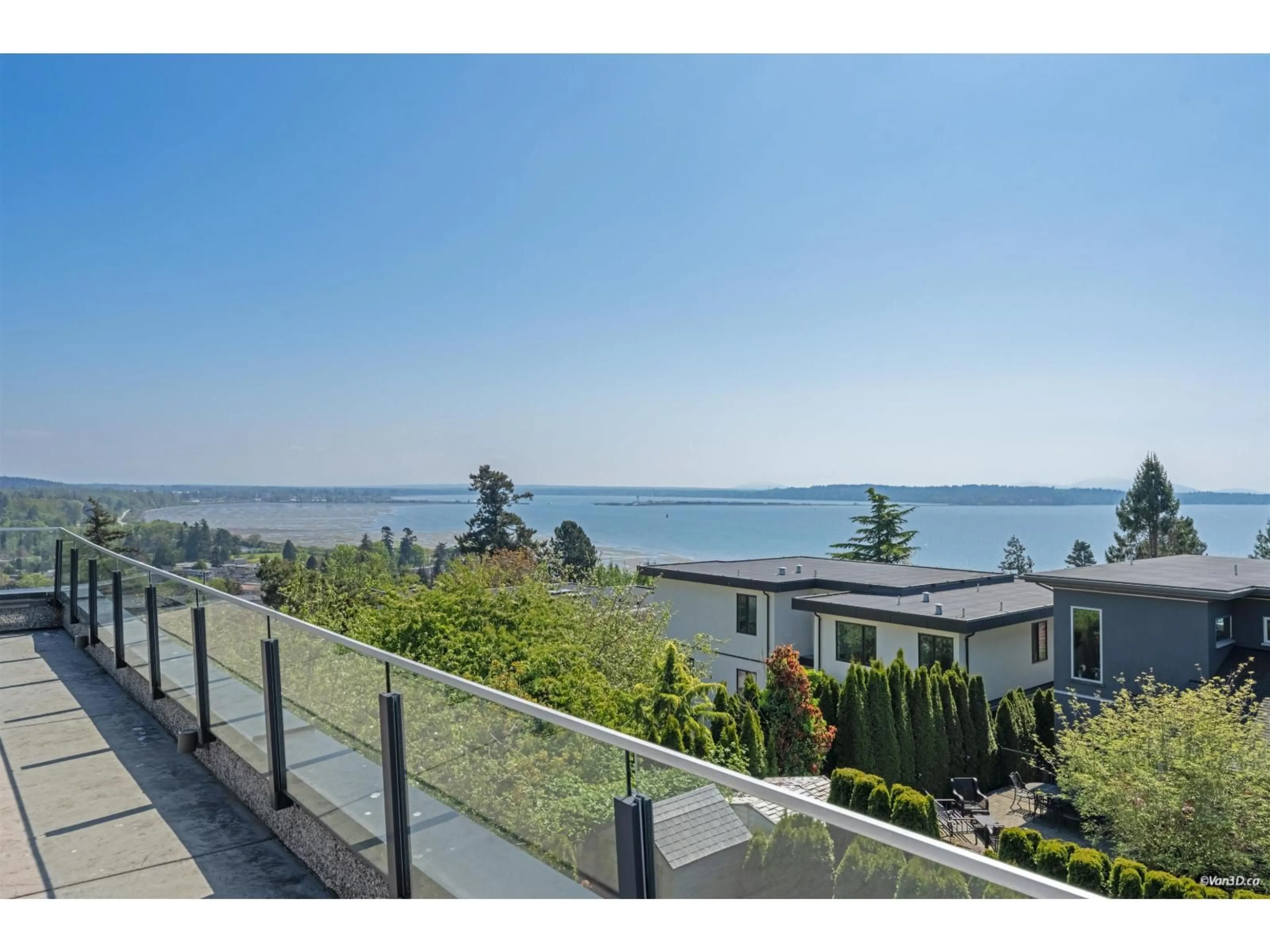 Unknown for 15482 PACIFIC AVENUE, White Rock British Columbia V4B1R7
