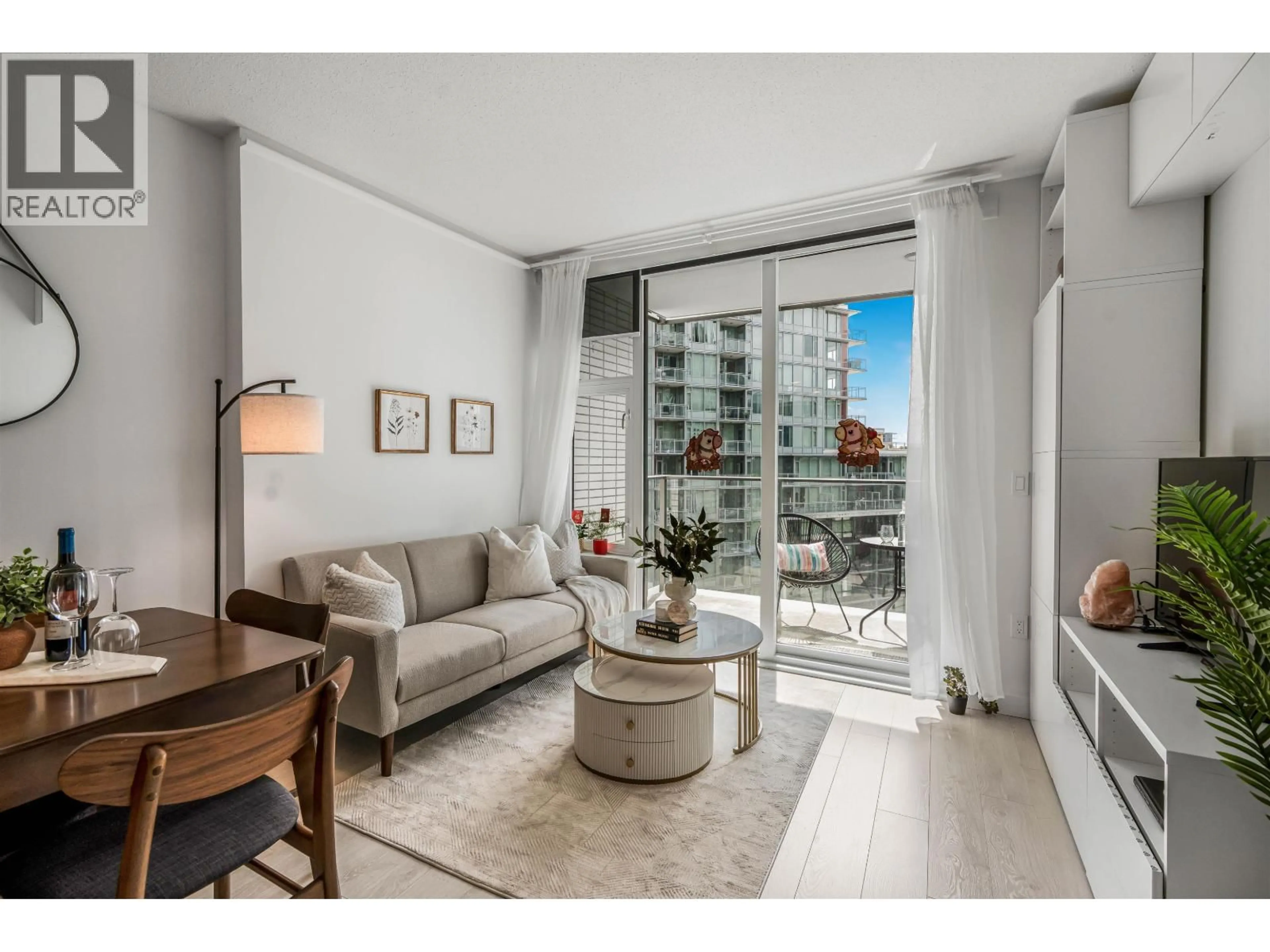 Living room with furniture, unknown for 883 - 8671 HAZELBRIDGE WAY, Richmond British Columbia V6X0W9