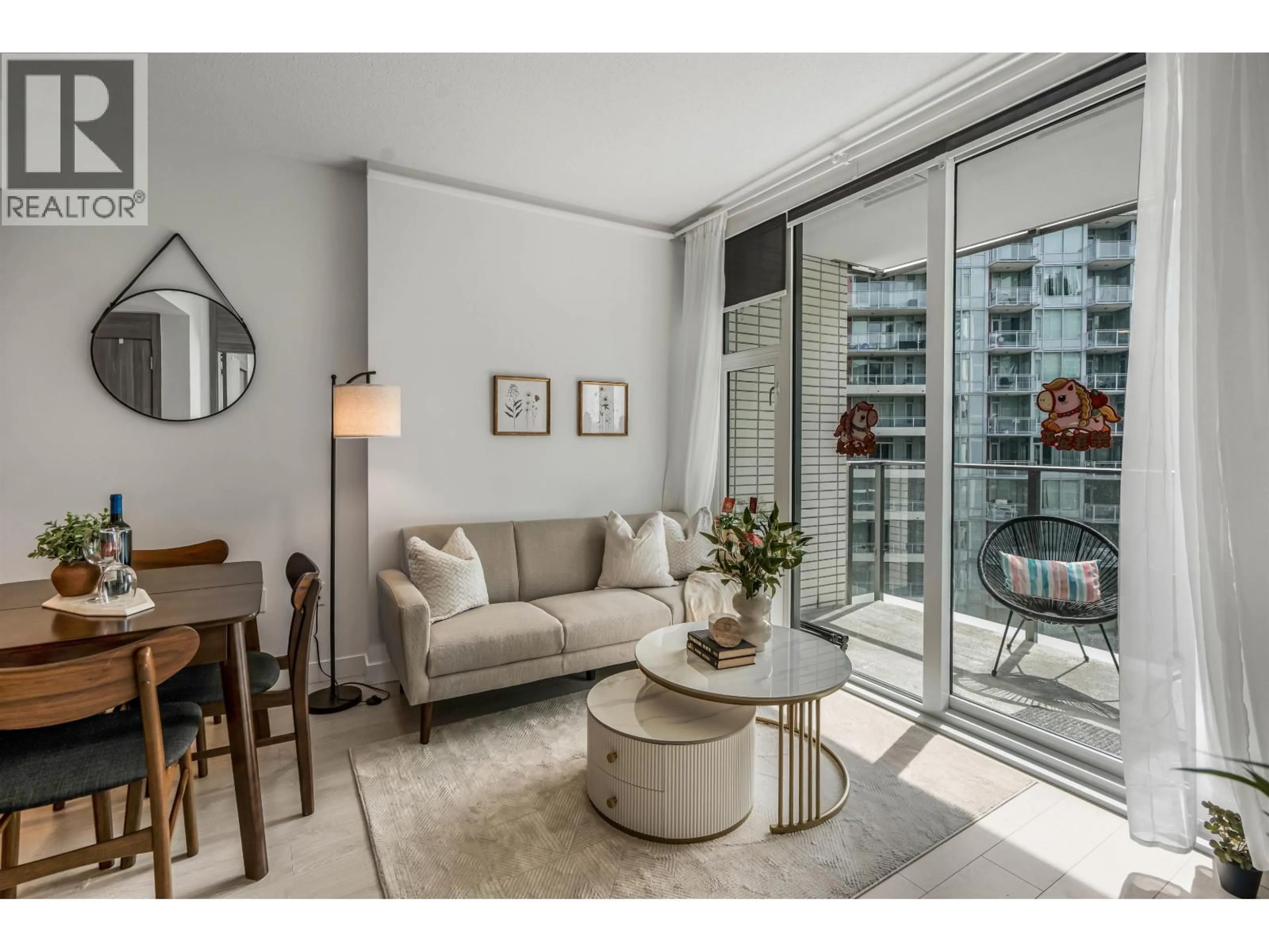 Living room with furniture, unknown for 883 - 8671 HAZELBRIDGE WAY, Richmond British Columbia V6X0W9