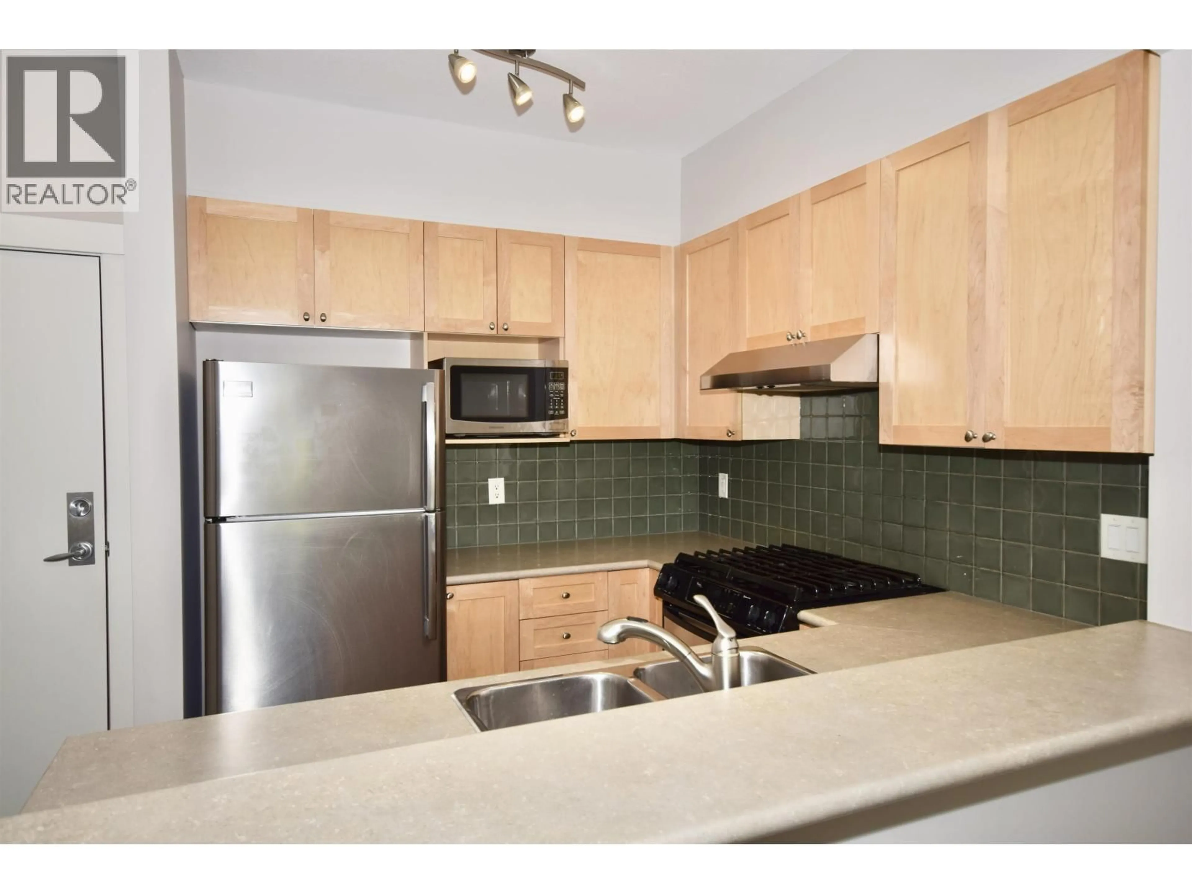Standard kitchen, unknown for 219 - 2280 WESBROOK MALL, Vancouver British Columbia V6T2K3
