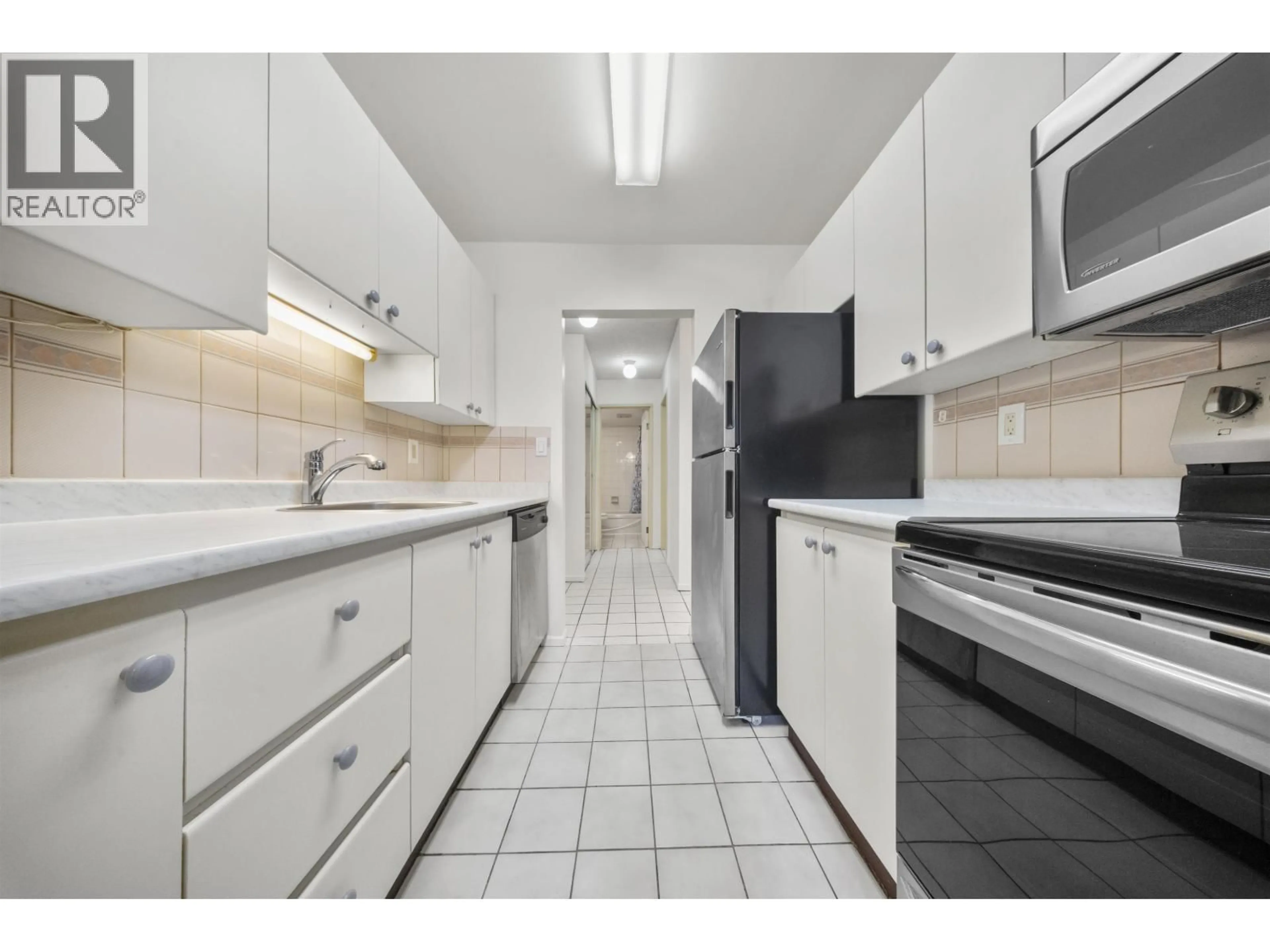 Standard kitchen, ceramic/tile floor for 322 - 8740 CITATION DRIVE, Richmond British Columbia V6Y3A3
