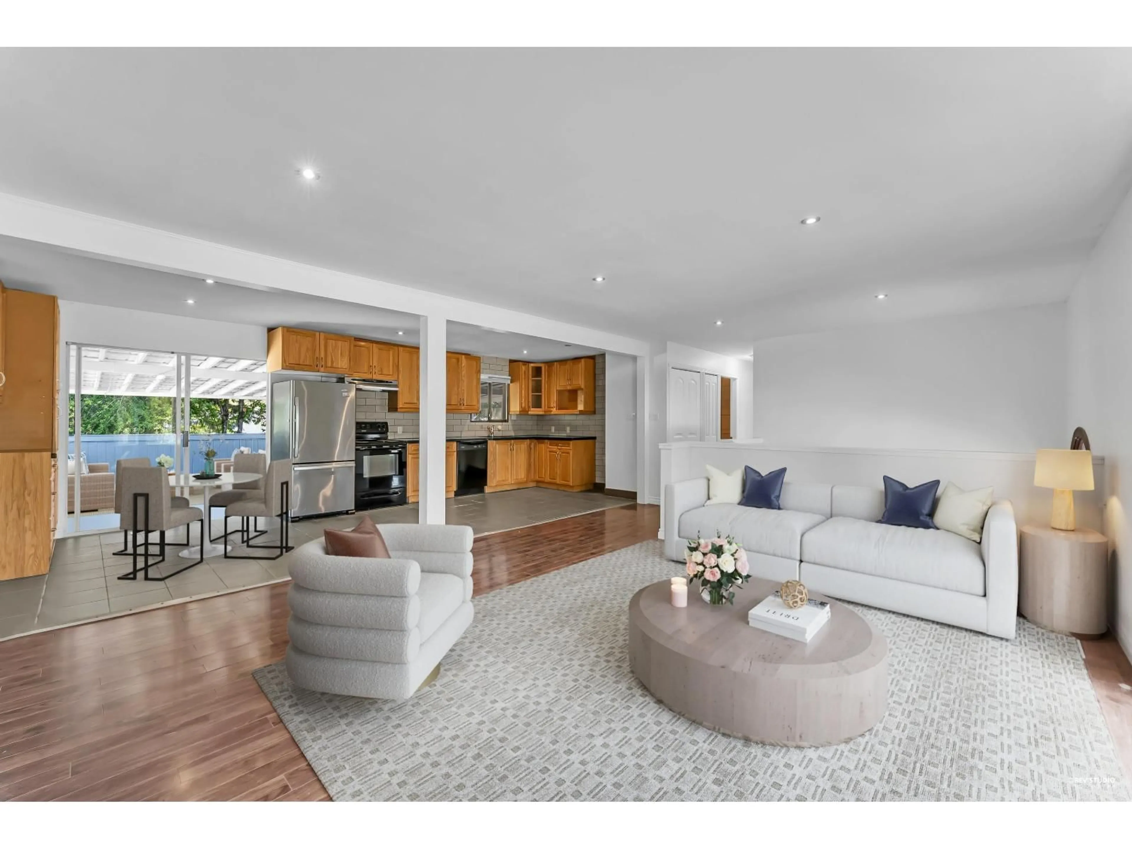 Open concept kitchen, unknown for 26747 32 AVENUE, Langley British Columbia V4W3G4