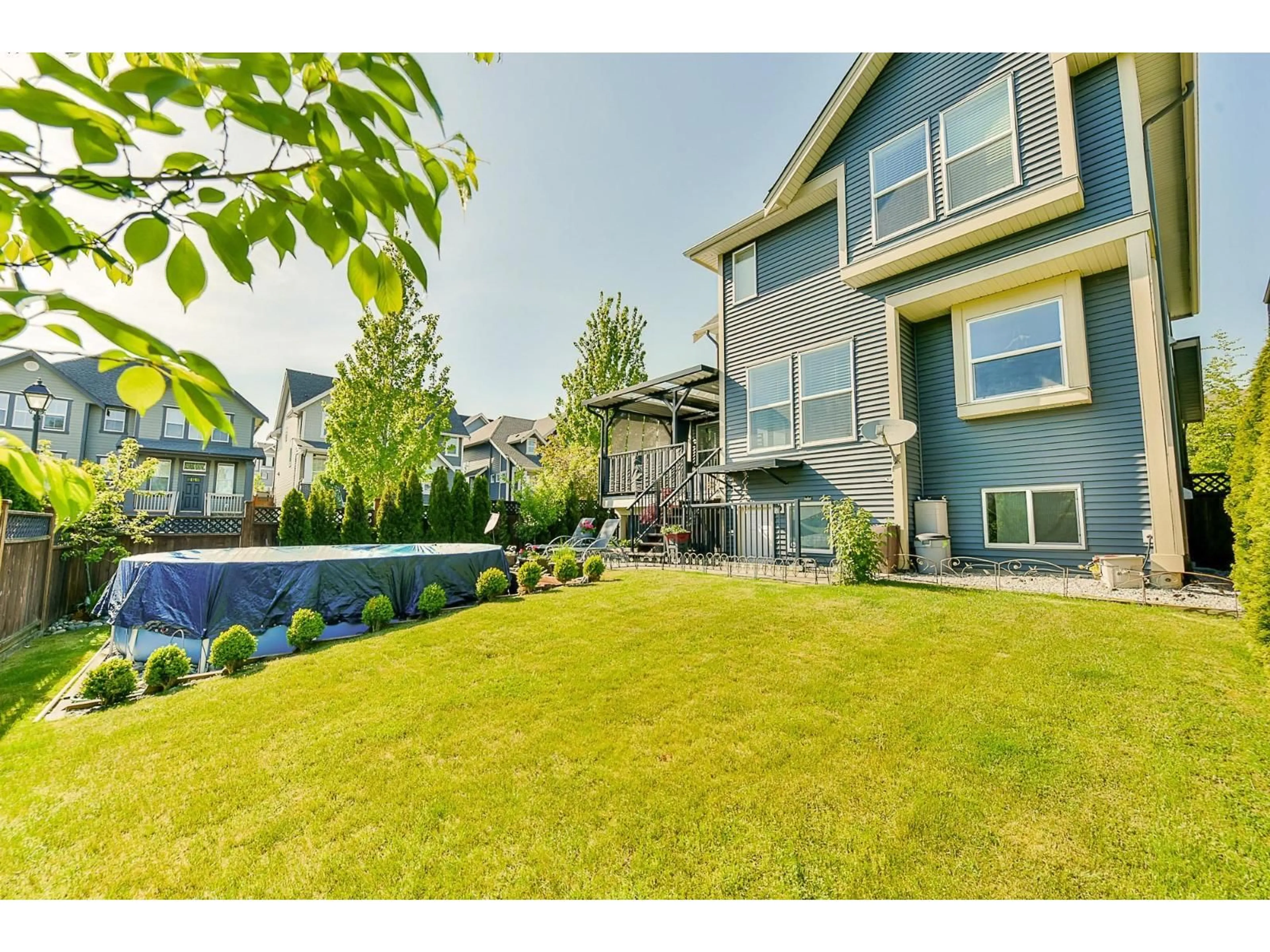 Patio, unknown for 7158 208A STREET, Langley British Columbia V2Y0J1