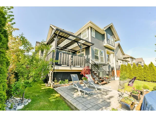 7158 208A STREET, Langley 5