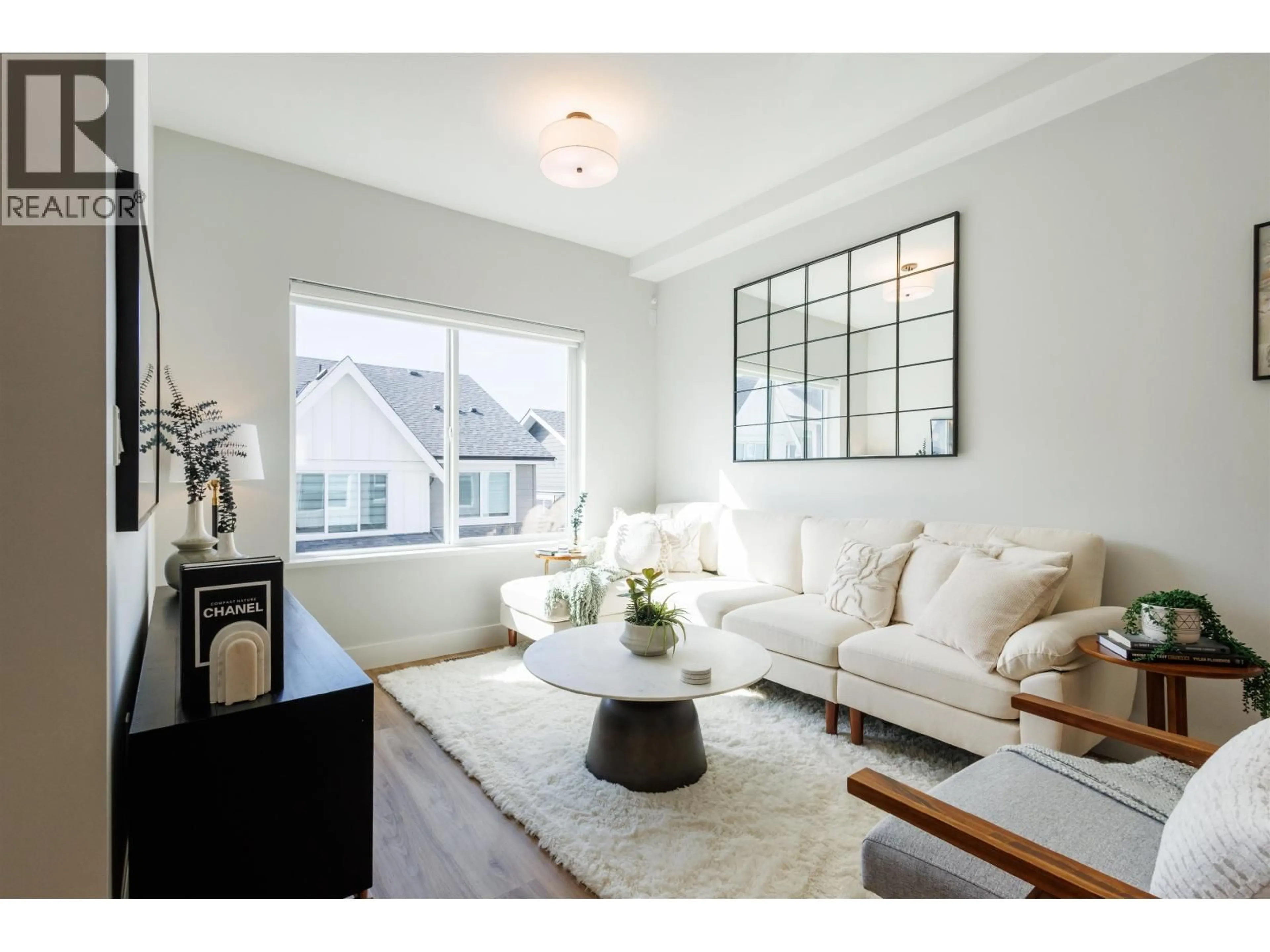 Living room with furniture, unknown for 25 - 10640 248 STREET, Maple Ridge British Columbia V2W0K9