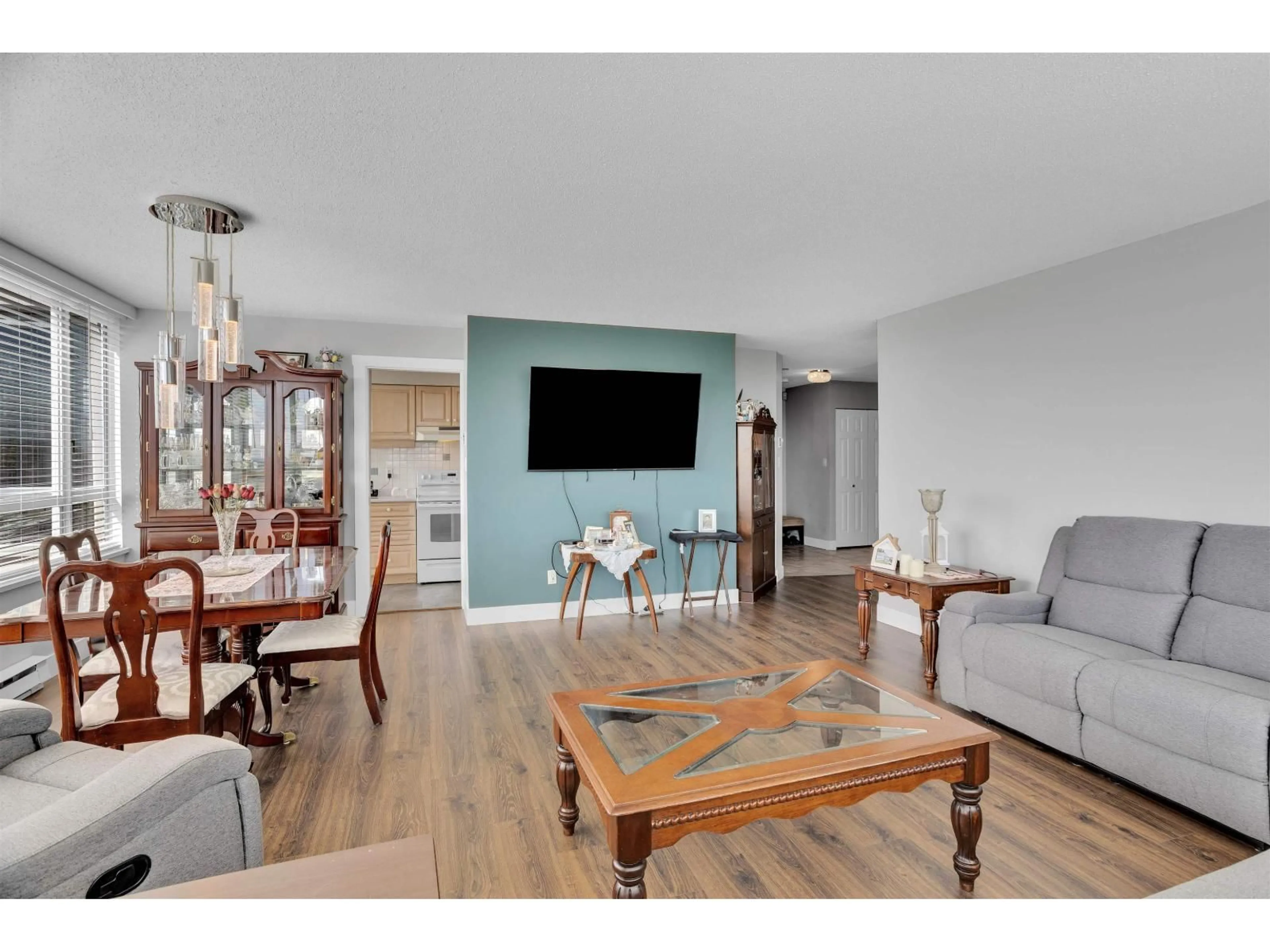 Unknown for 804 - 15030 101 AVENUE, Surrey British Columbia V3R0N3