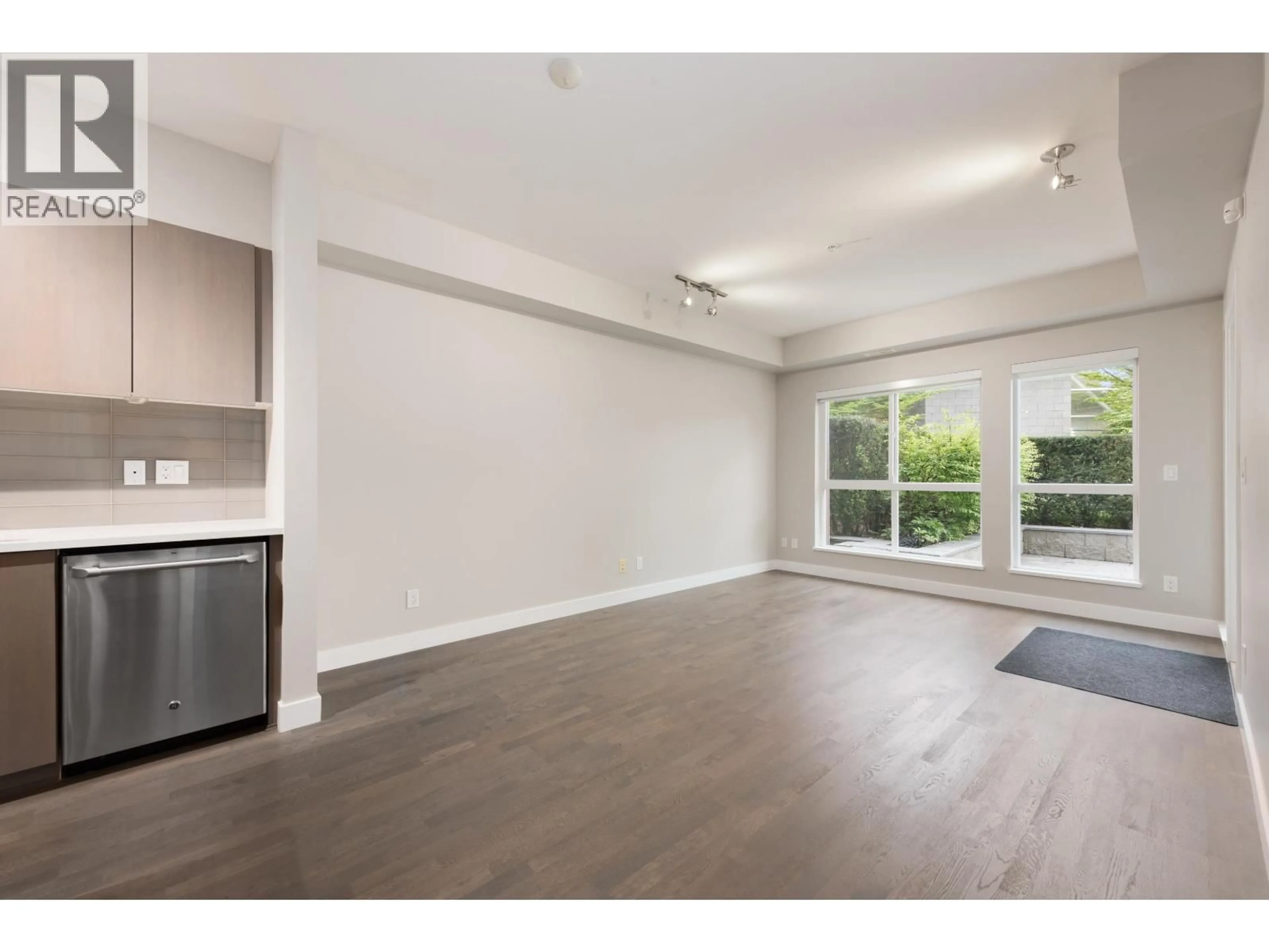 A pic of a room for 107 - 10033 RIVER DRIVE, Richmond British Columbia V6X0L2