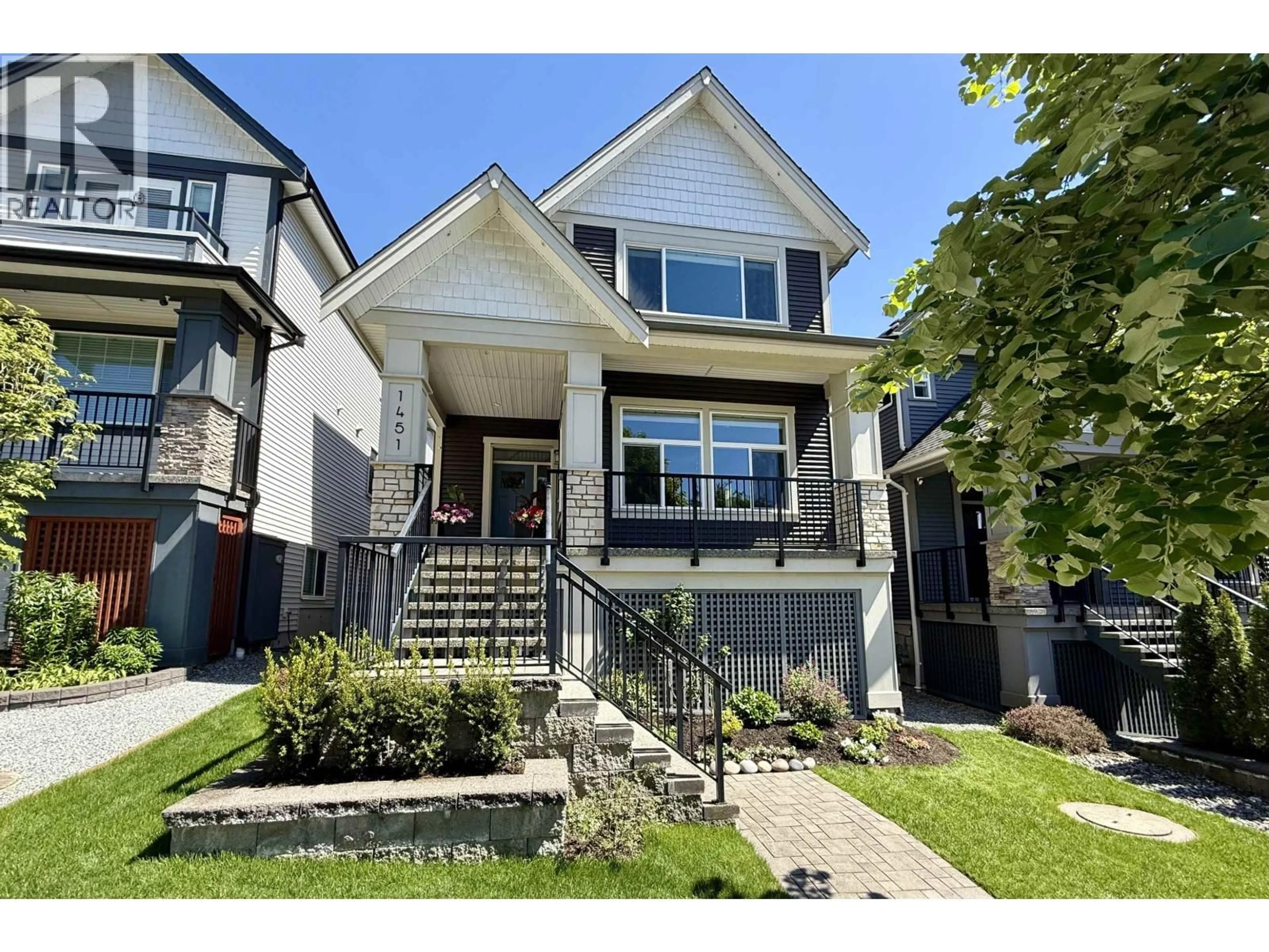 Home with vinyl exterior material, street for 1451 DAYTON STREET, Coquitlam British Columbia V3E3H2